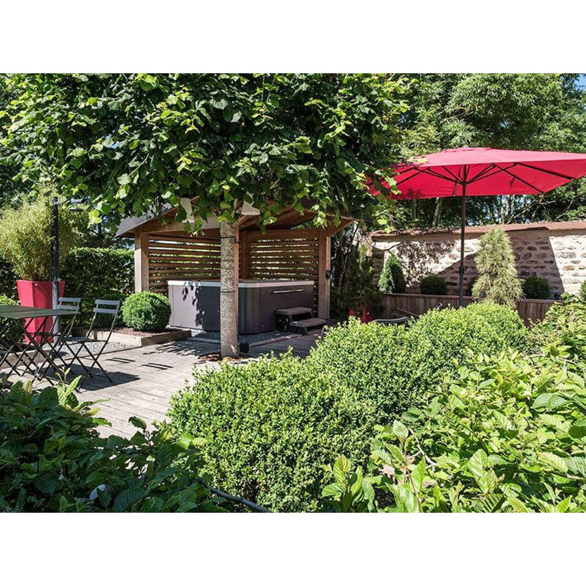 Smartbox 2 jours détente et luxe en pleine nature en Bourgogne - Coffret Cadeau Séjour