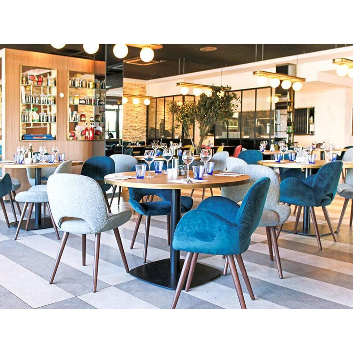 Smartbox Coffret cadeau Saint-Valentin : un dîner romantique à Nantes - Coffret Cadeau Gastronomie