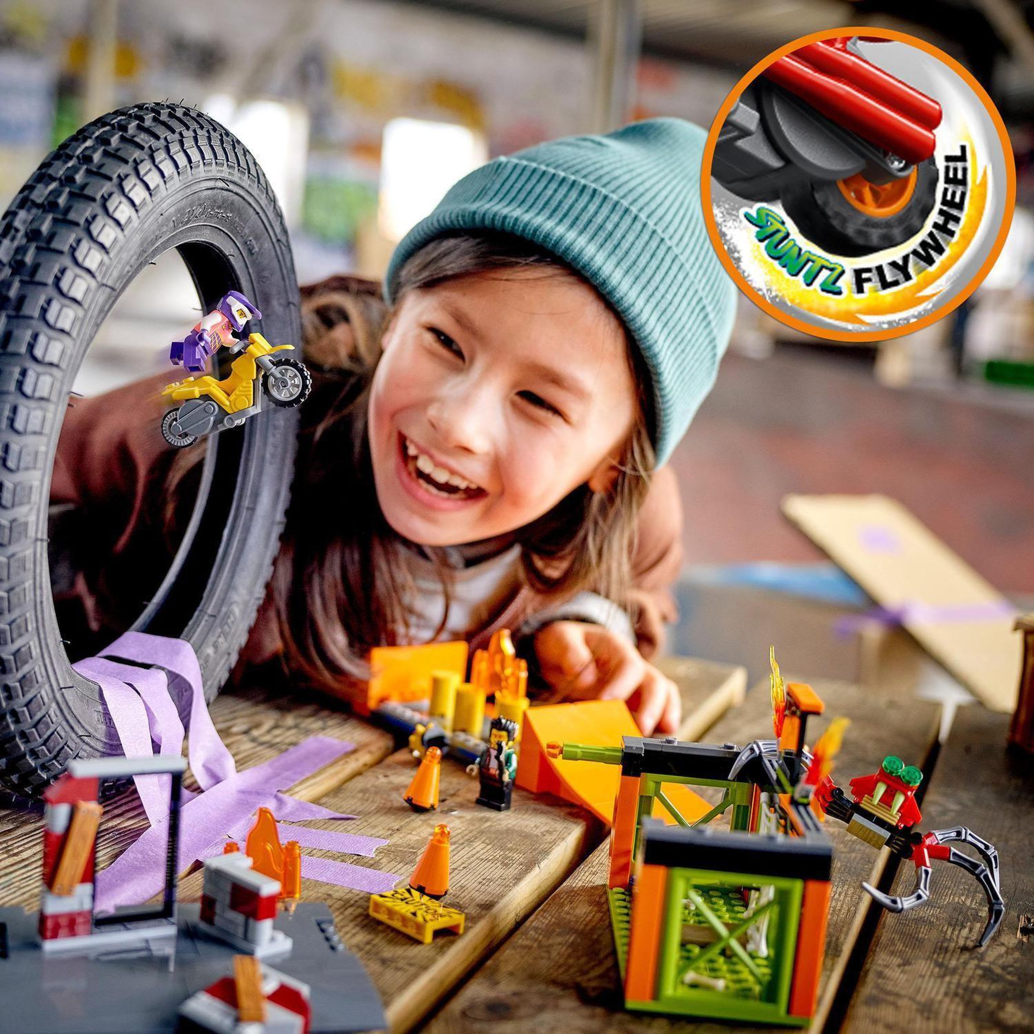 Voir la diapositive 7 : LEGO City Stuntz 60293 L'aire d'entraînement des cascadeurs