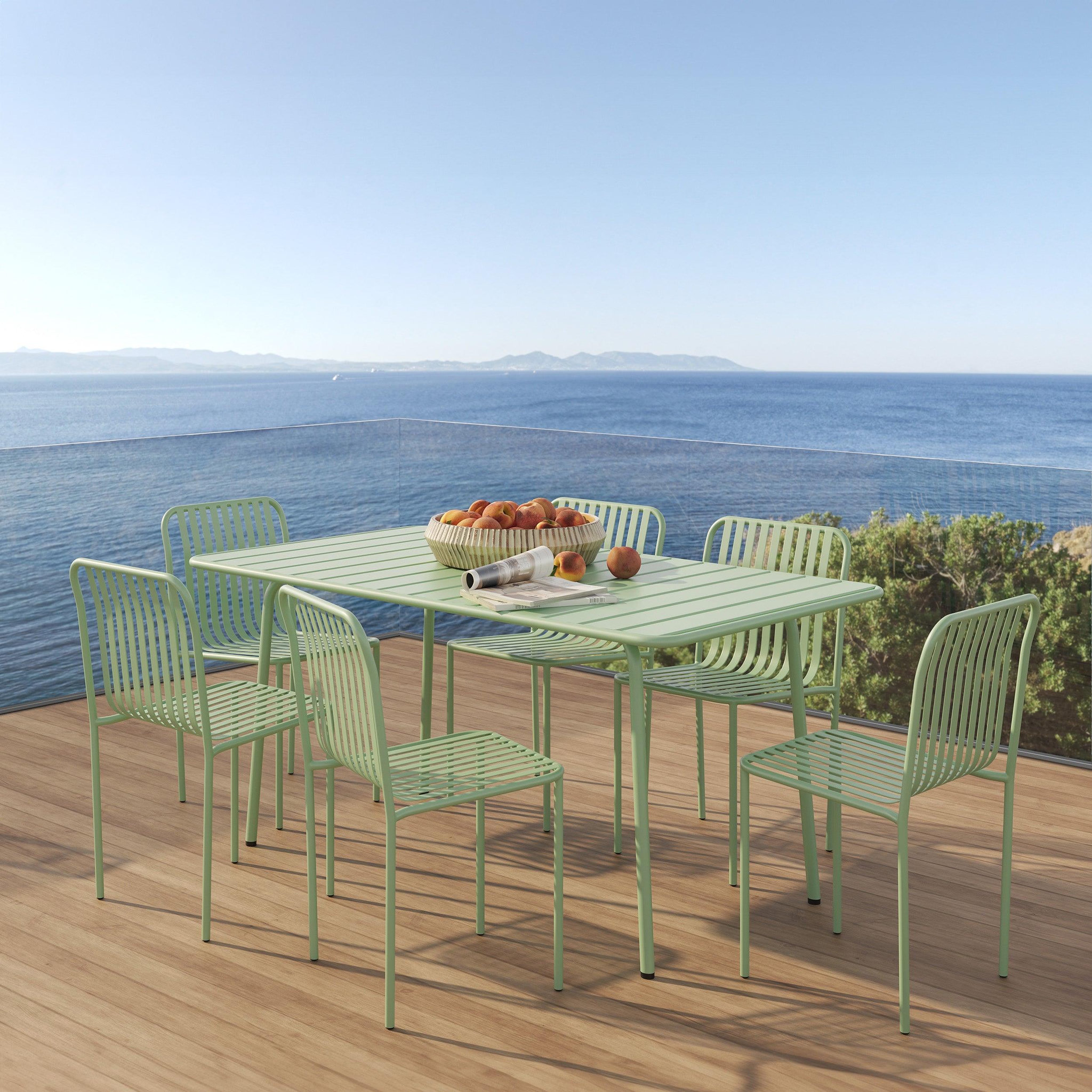Voir la diapositive 2 : MAISON PAVANE Table et chaises de jardin 6 personnes en métal vert-yumi