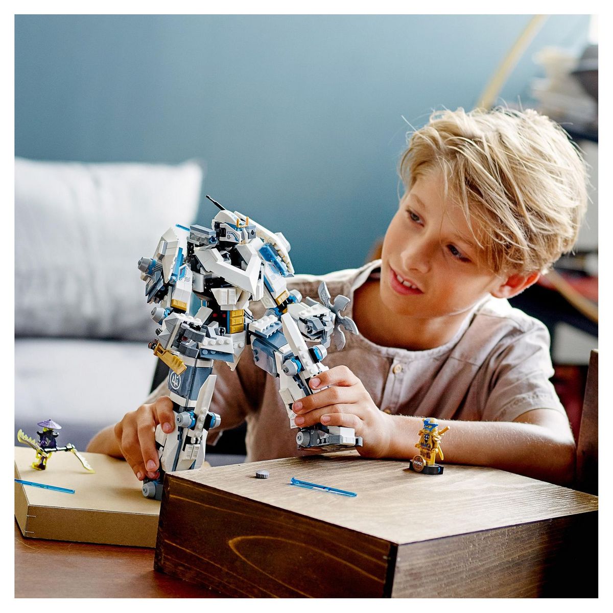 LEGO NINJAGO 71738 Le Robot de Combat Titan de Zane, Jouet de Construction Ninja, Figurines