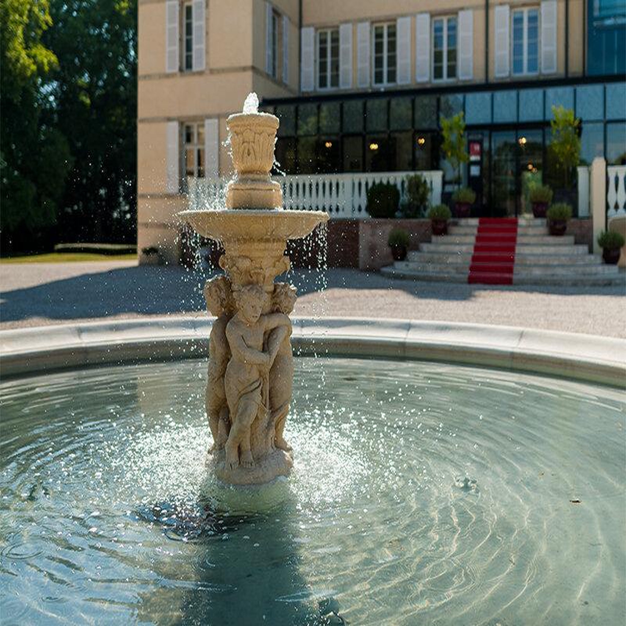 Voir la diapositive 4 : Smartbox 2 jours dans un majestueux château 4* avec brunch entre dijon et beaune - coffret cadeau séjour