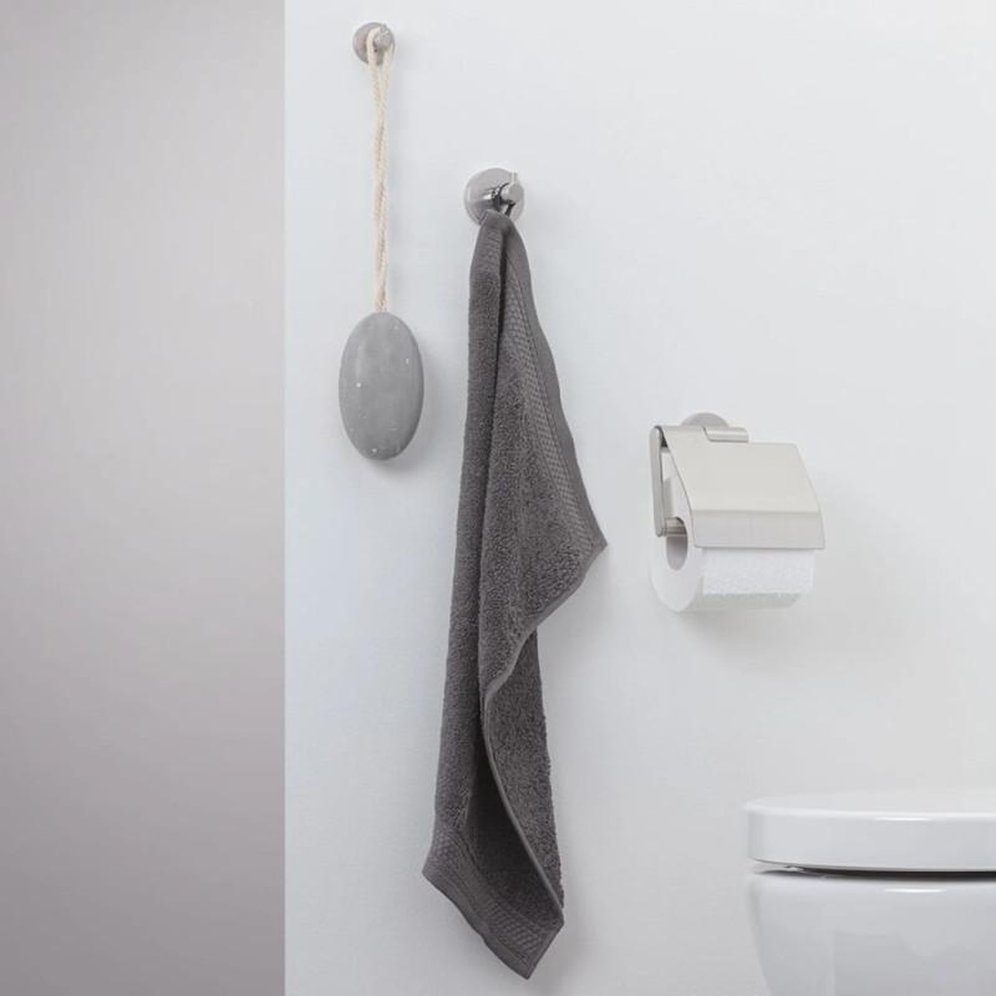 Voir la diapositive 2 : TIGER Tiger Porte papier toilette Boston Argent 309130946
