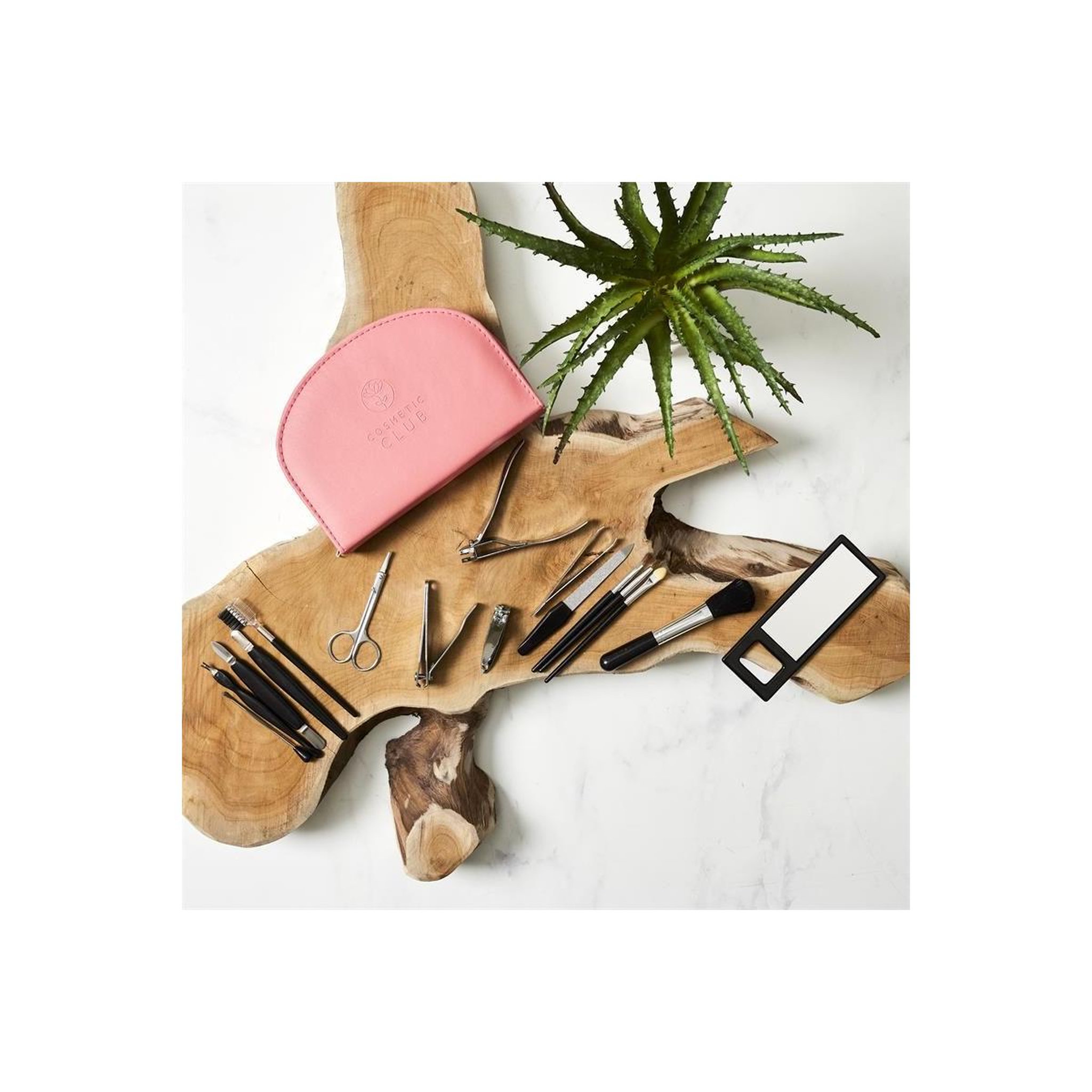 Voir la diapositive 4 : Cosmetic Club Coffret manucure  18 accessoires  18cm rose