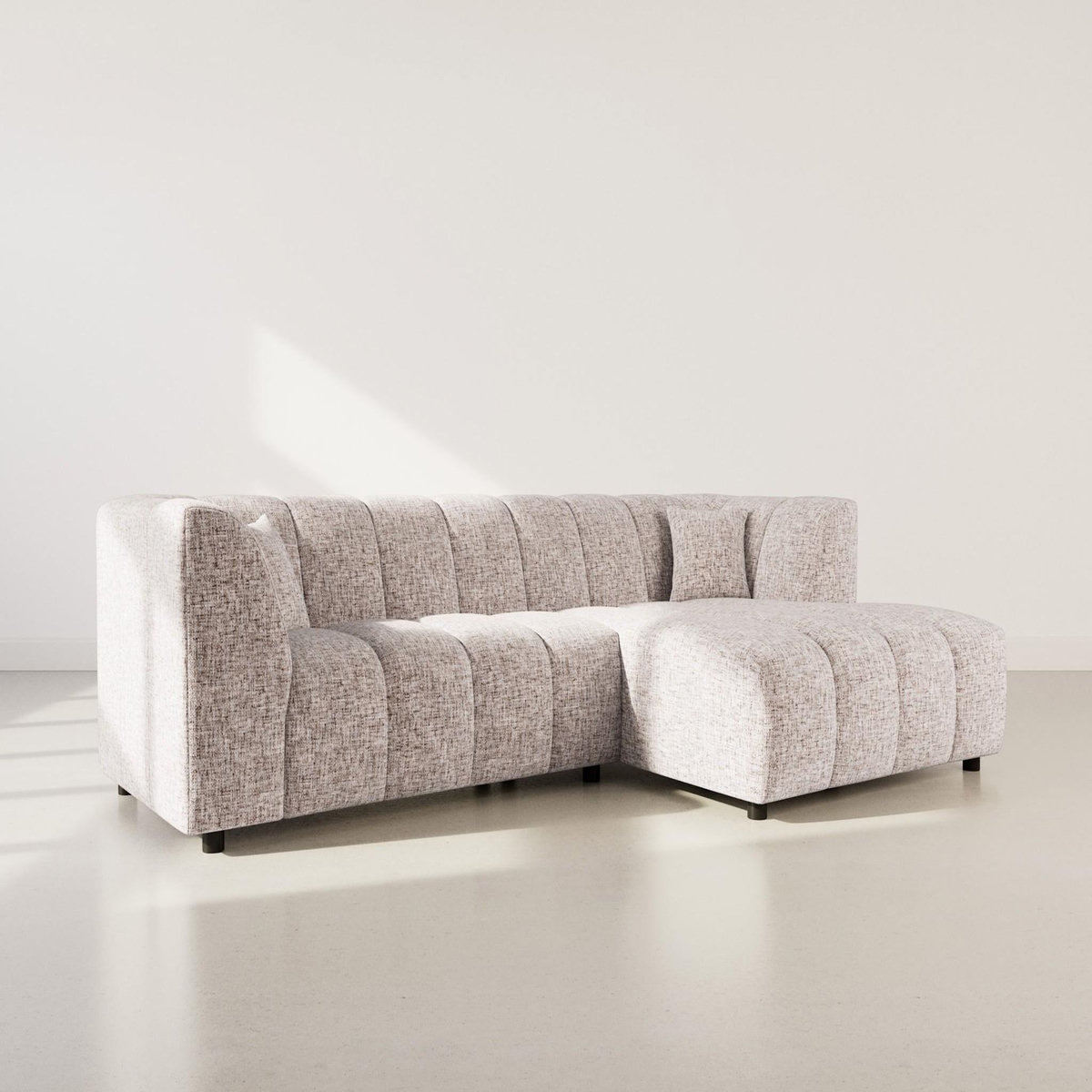 LISA DESIGN Curtis - canapé d'angle droit 4 places avec accoudoir en tissu texturé