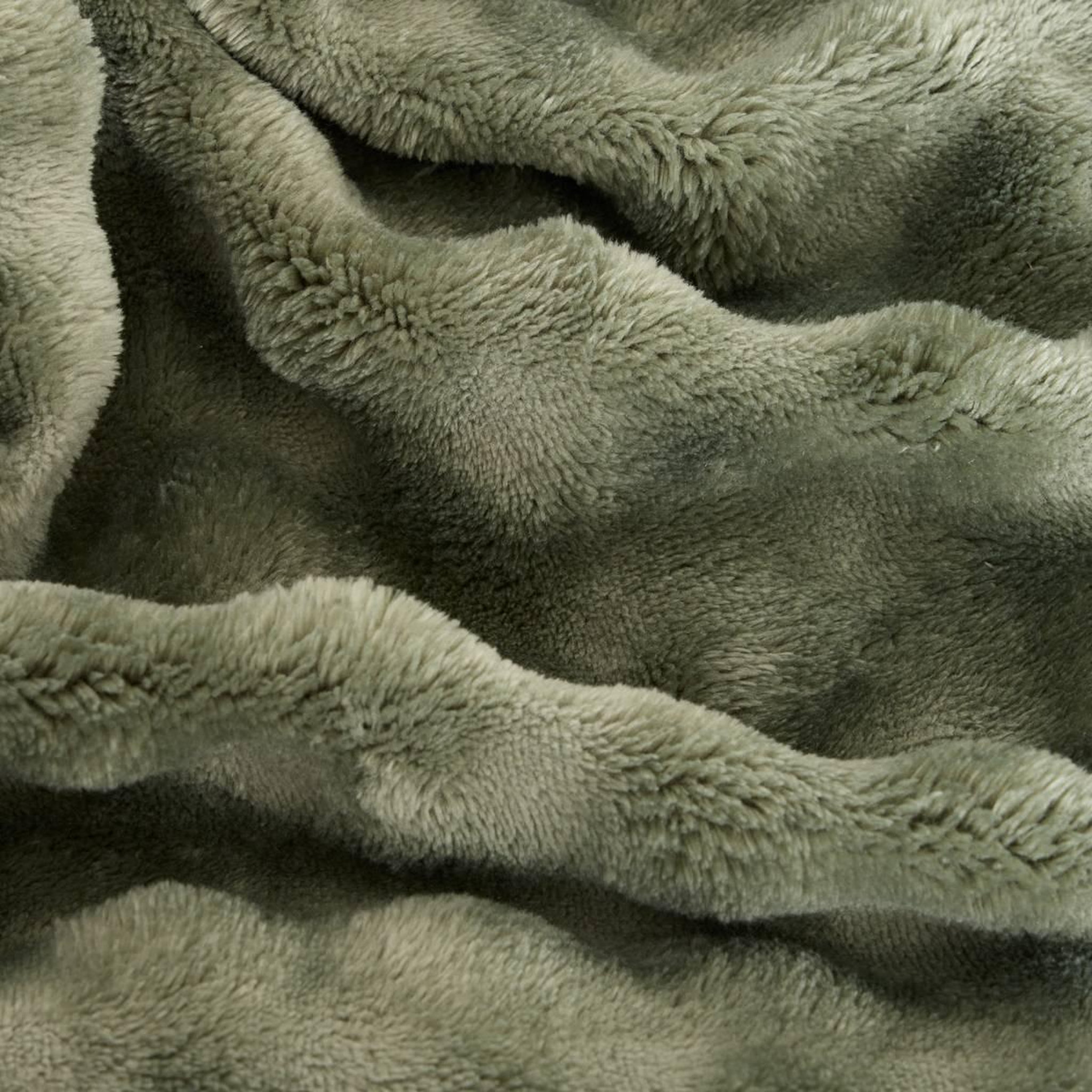 Voir la diapositive 3 : ATMOSPHERA Plaid ondulé uni  zephy  125x150cm kaki