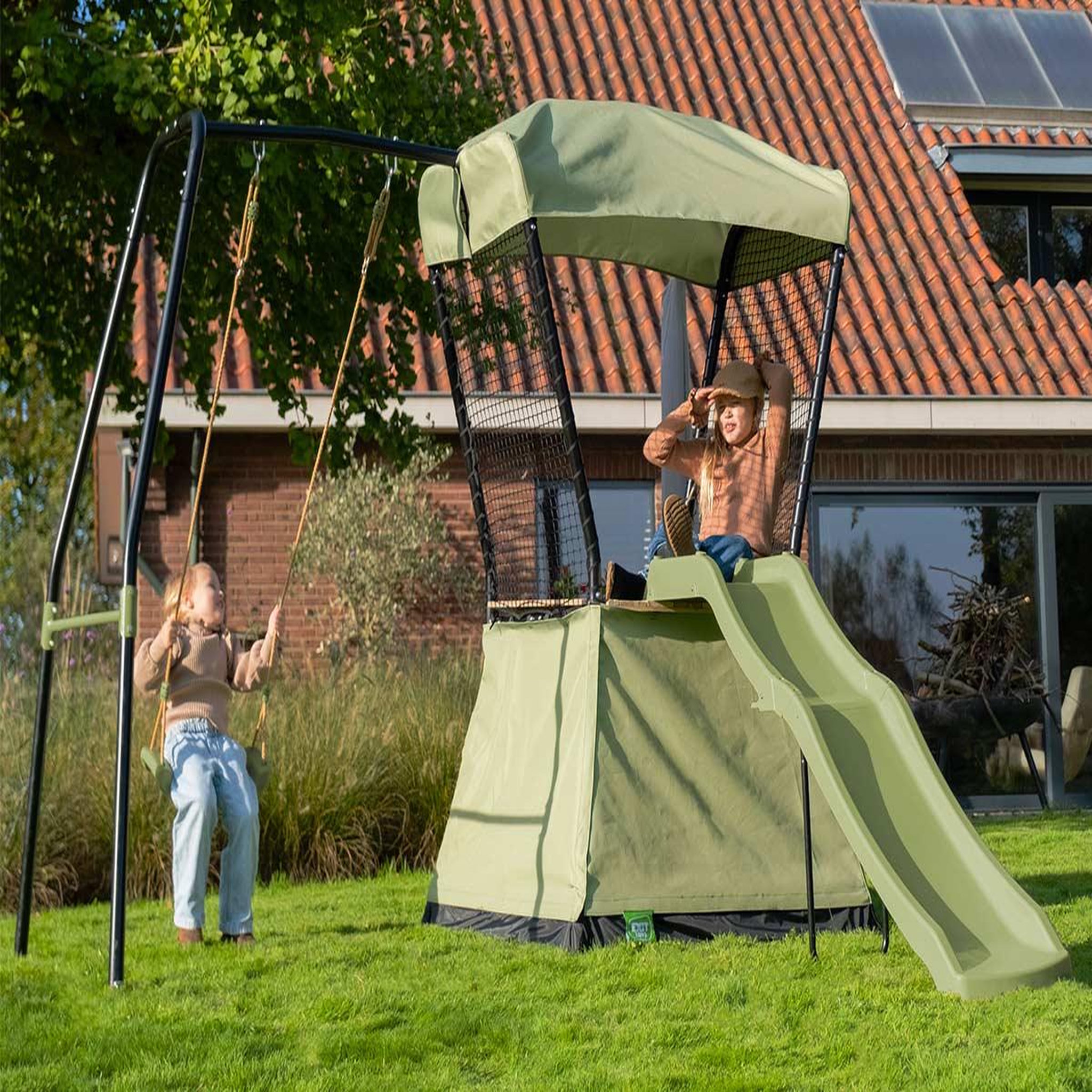 Voir la diapositive 3 : EXIT TOYS Aire de jeux ivy avec toboggan et balançoire - exit toys