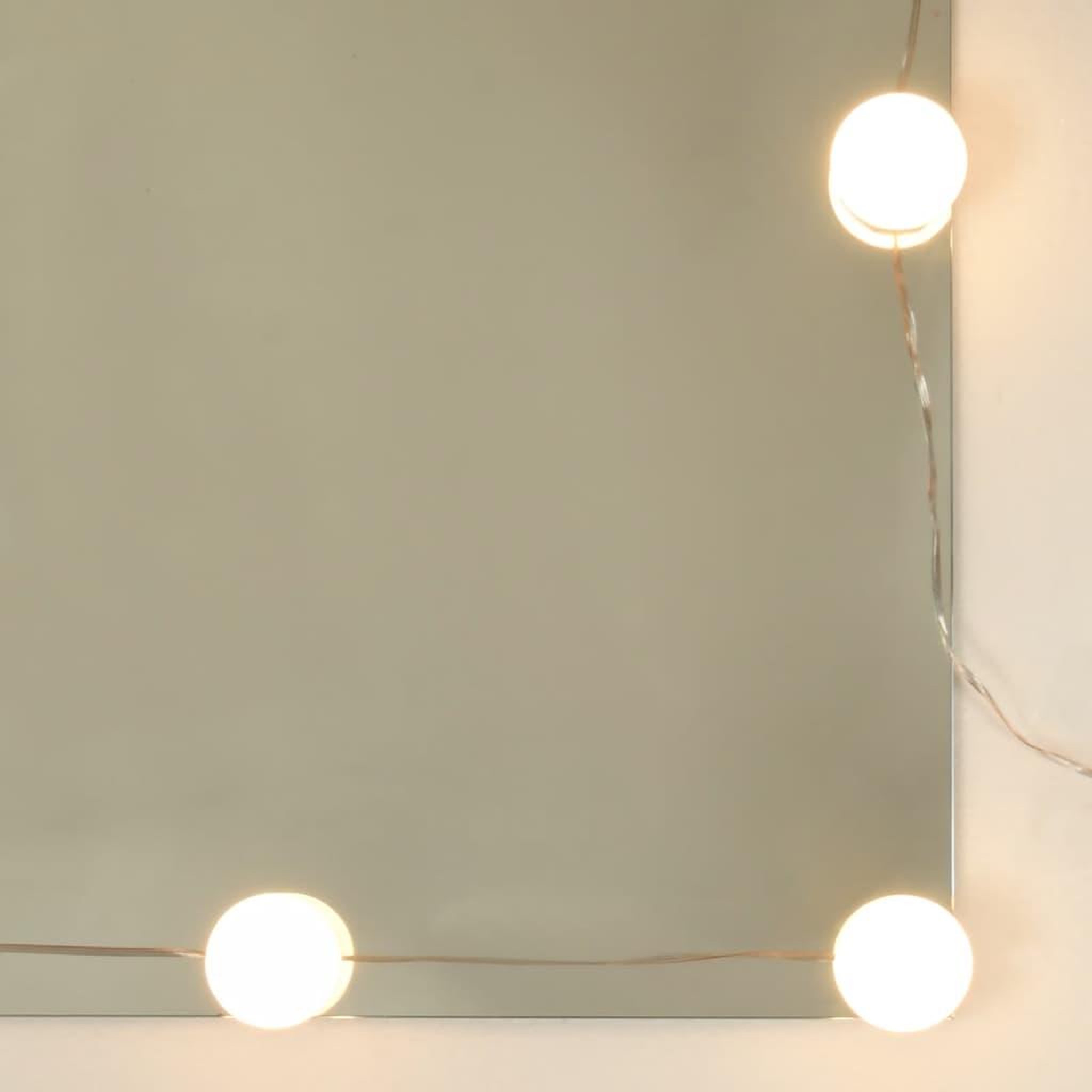 Voir la diapositive 3 : VIDAXL Coiffeuse avec LED Chene marron 74,5x40x141 cm