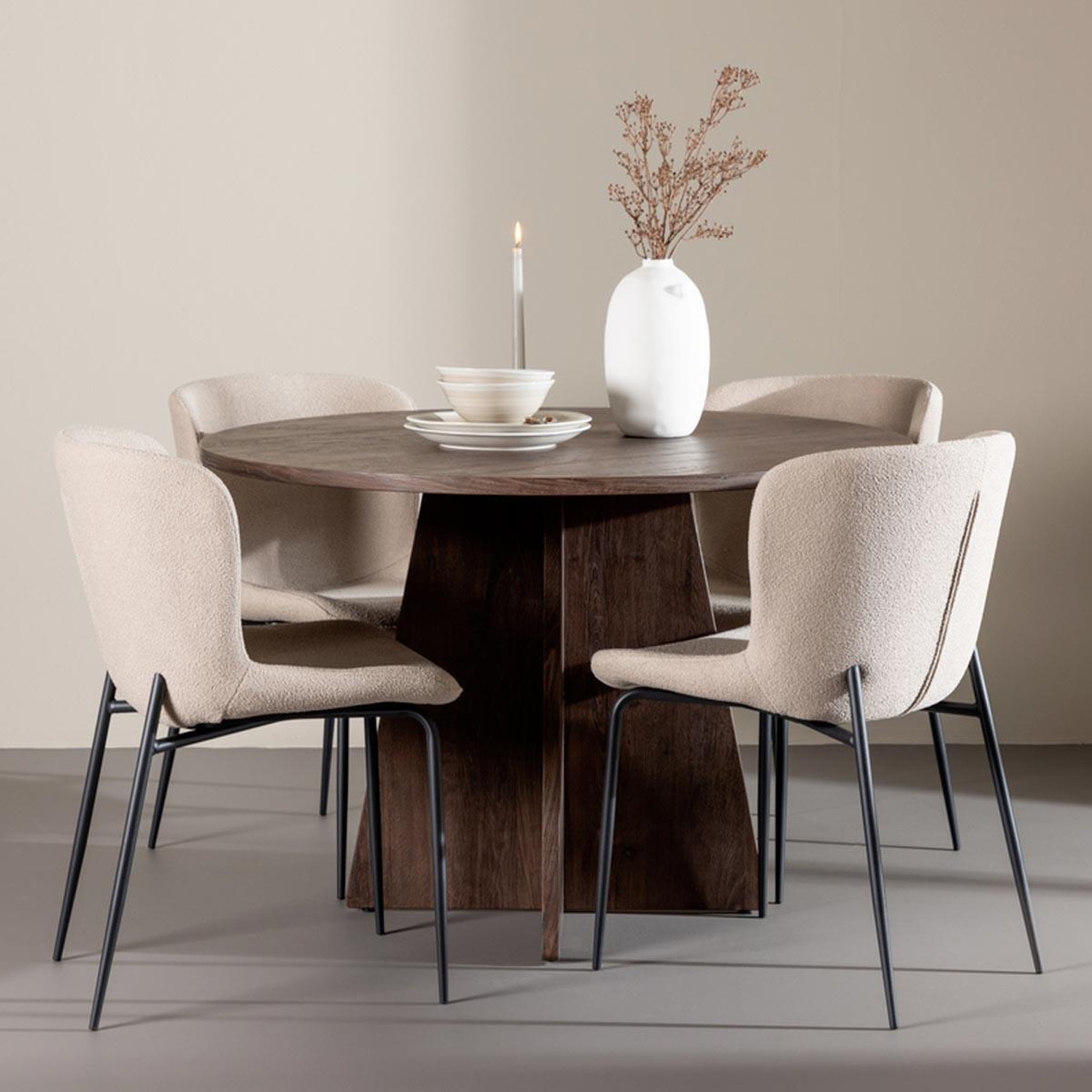 Voir la diapositive 4 : Paris Prix Ensemble table à manger & 4 chaises  bootcut & modesto  110cm moka & beige