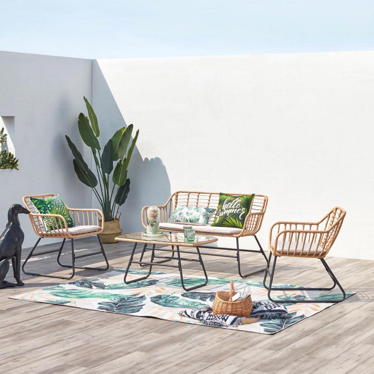 CONCEPT USINE Salon de jardin 4 places en rotin et acier beige et noir PAREA