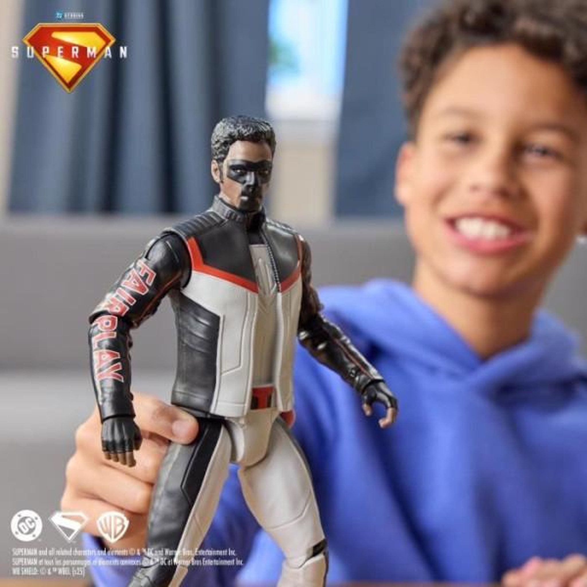 Voir la diapositive 4 : SPIN MASTER SPIN MASTERFIGURINE 30 CM MR. TERRIFIC Superman Movie