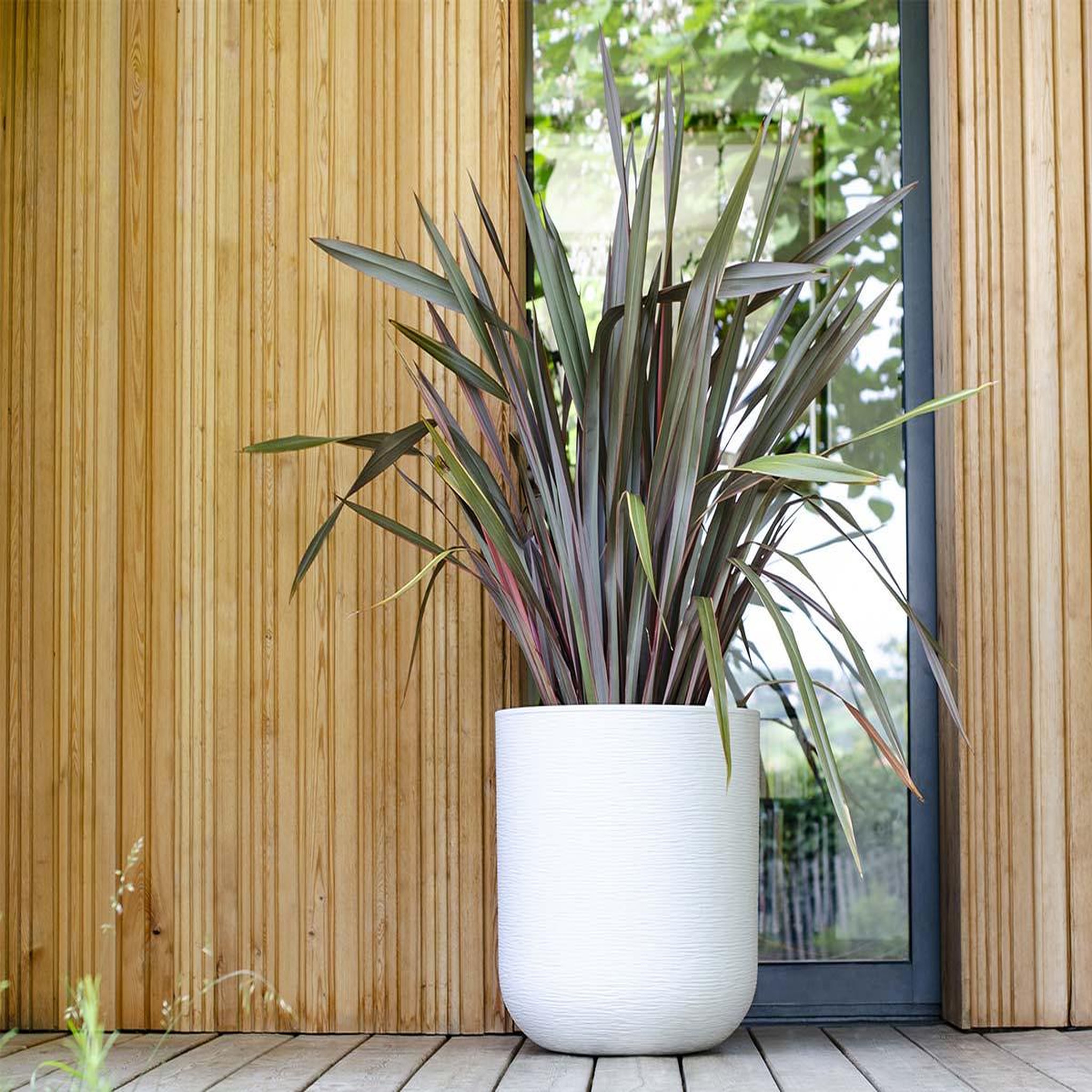 Voir la diapositive 2 : Eda Pot de fleurs rond en plastique graphit up blanc cérusé - ø 40 cm - eda