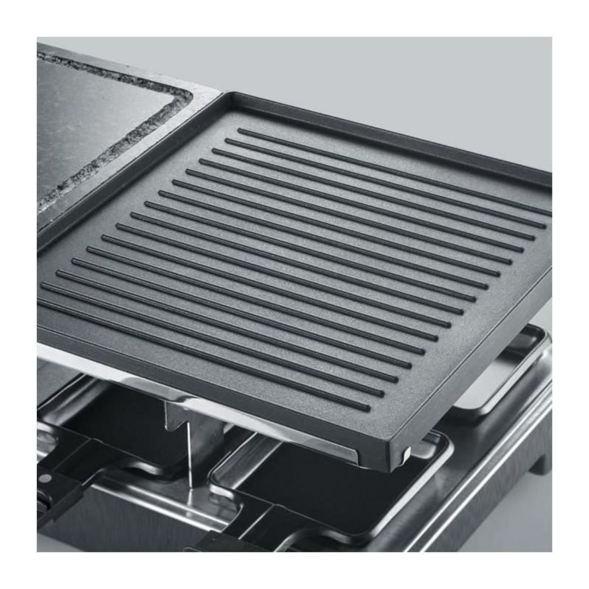 SEVERIN Raclette Gril SEVERIN - RG2376 - 8 personnes - Pierre de Cuisson Naturelle et Plaque Réversible Antiadhésive - Thermostat rég