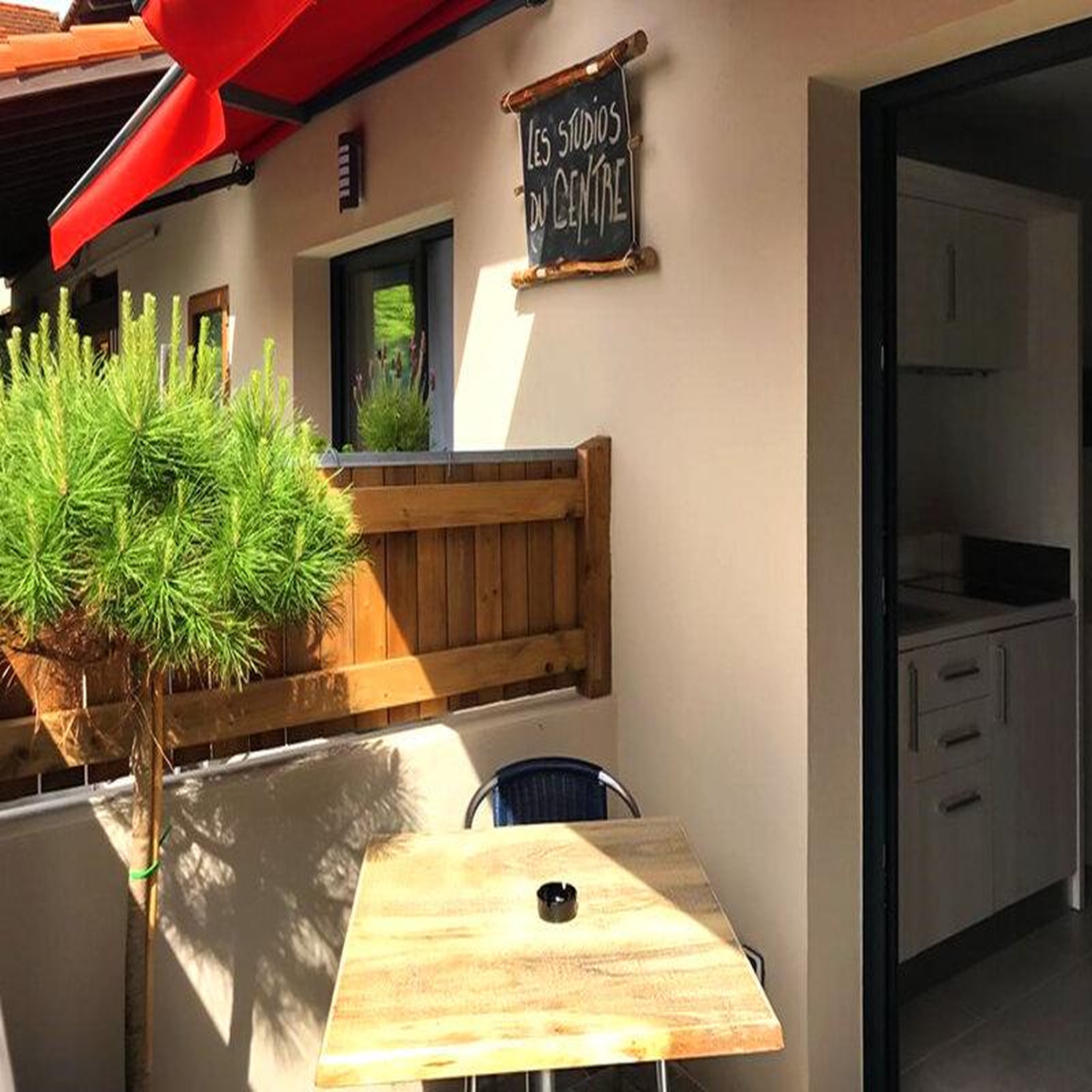 Voir la diapositive 4 : Smartbox 2 jours en studio avec balade en bateau près d'arcachon - coffret cadeau séjour