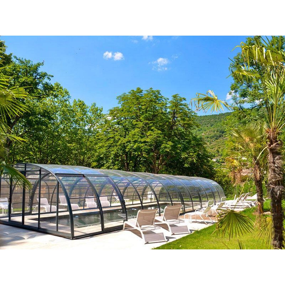 Smartbox Séjour au vert dans les Causses : 3 jours en écolodge avec accès à l'espace bien-être - Coffret Cadeau Séjour