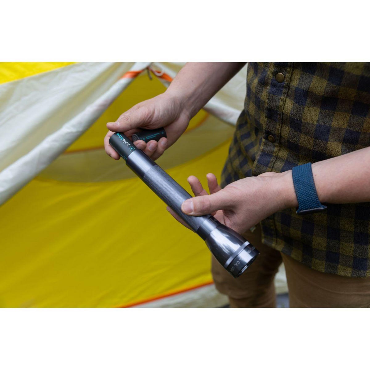 PALE BLUE Pile rechargeable USB D Cell (LR20)