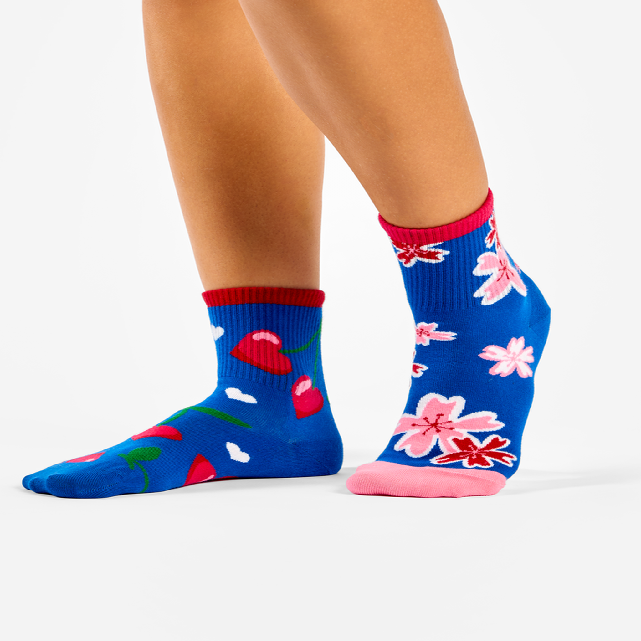 Voir la diapositive 2 : DEDOLES Chaussettes courtes amour des cerises