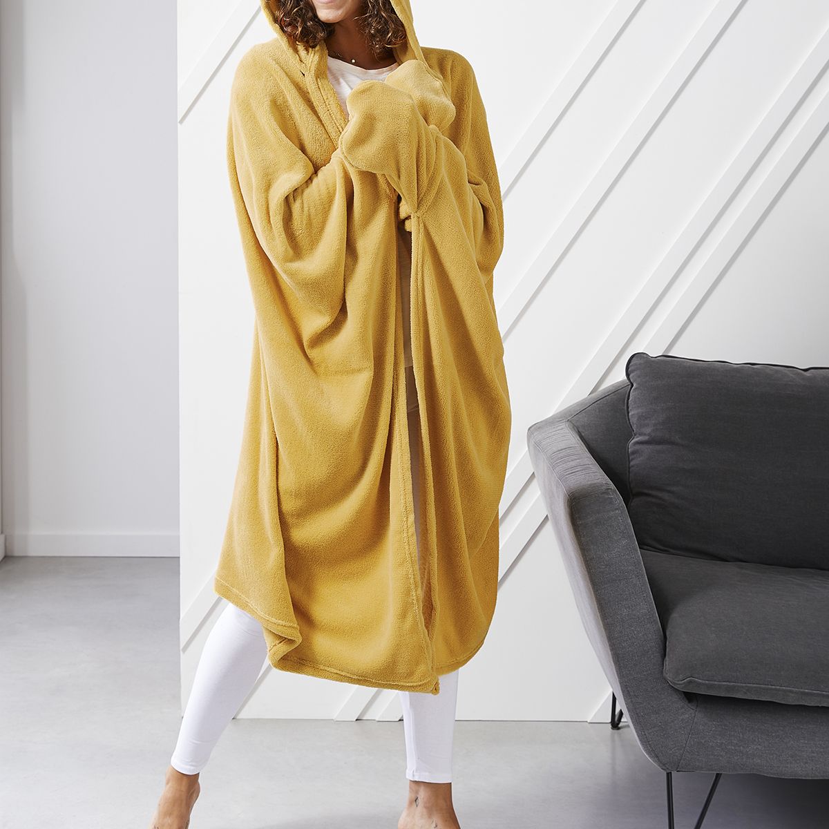 TODAY Plaid TV à capuche doux et moelleux en polyester 