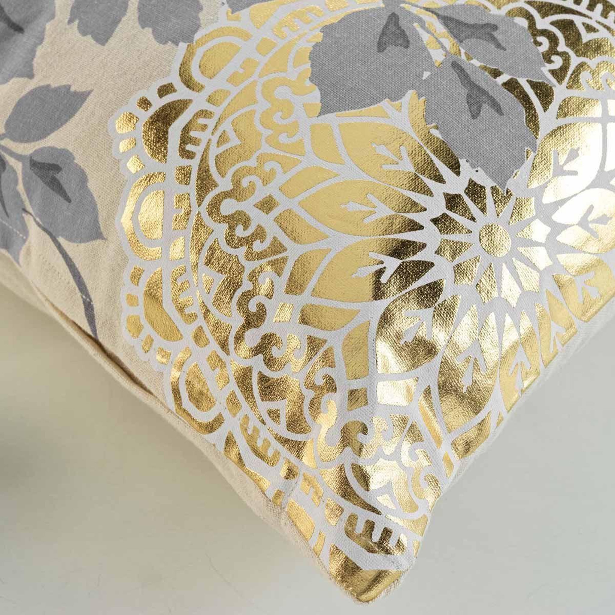 Voir la diapositive 3 : Douceur d'Intérieur Coussin déco imprimé  daya  45x45cm beige & or