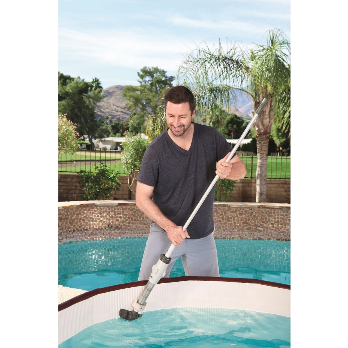 BESTWAY Balai aspirateur électrique Aquascan, batterie rechargeable pour spa et piscine 