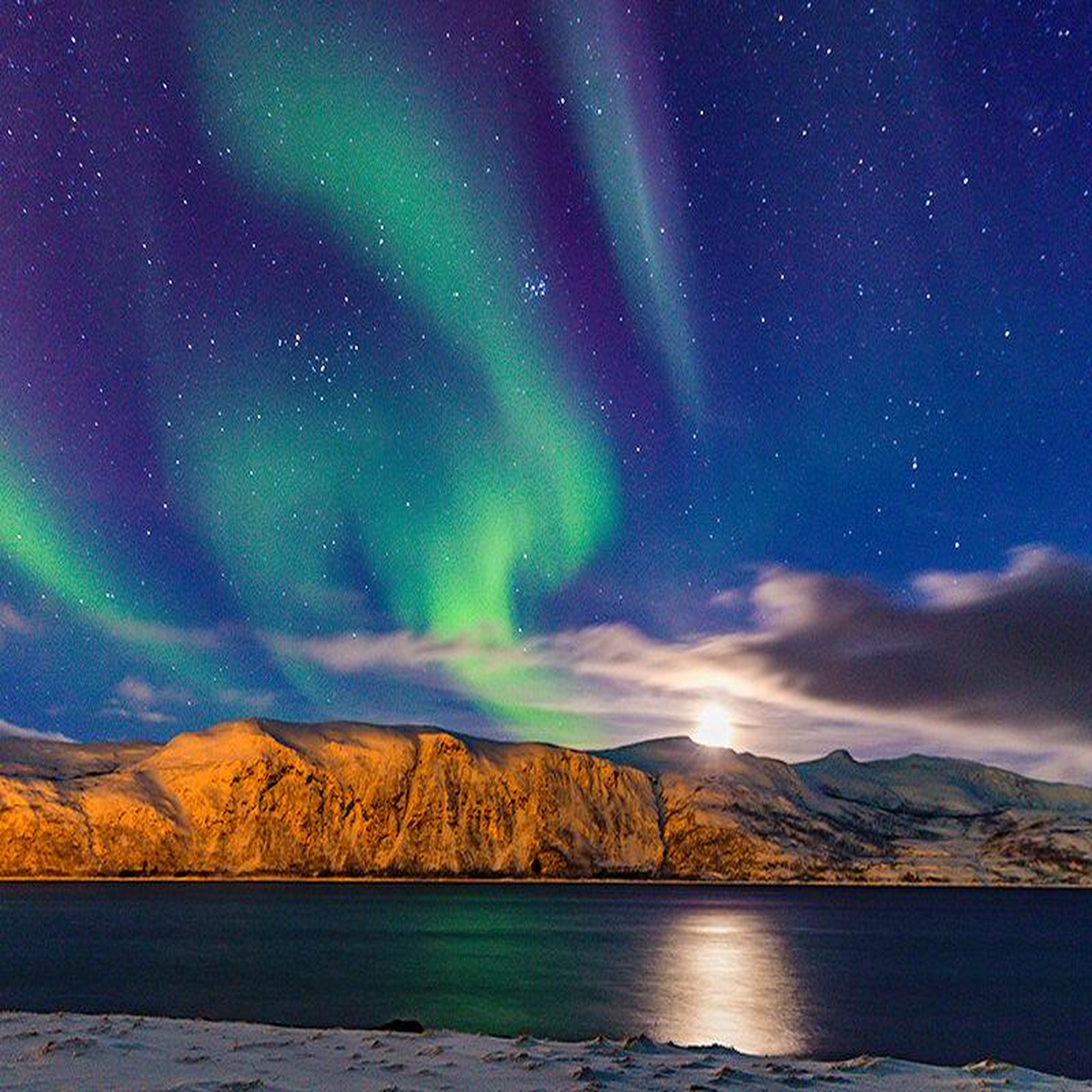 Voir la diapositive 4 : Smartbox Séjour en norvège : 4 jours avec aurores boréales et visite des fjords pour 2 - coffret cadeau séjour