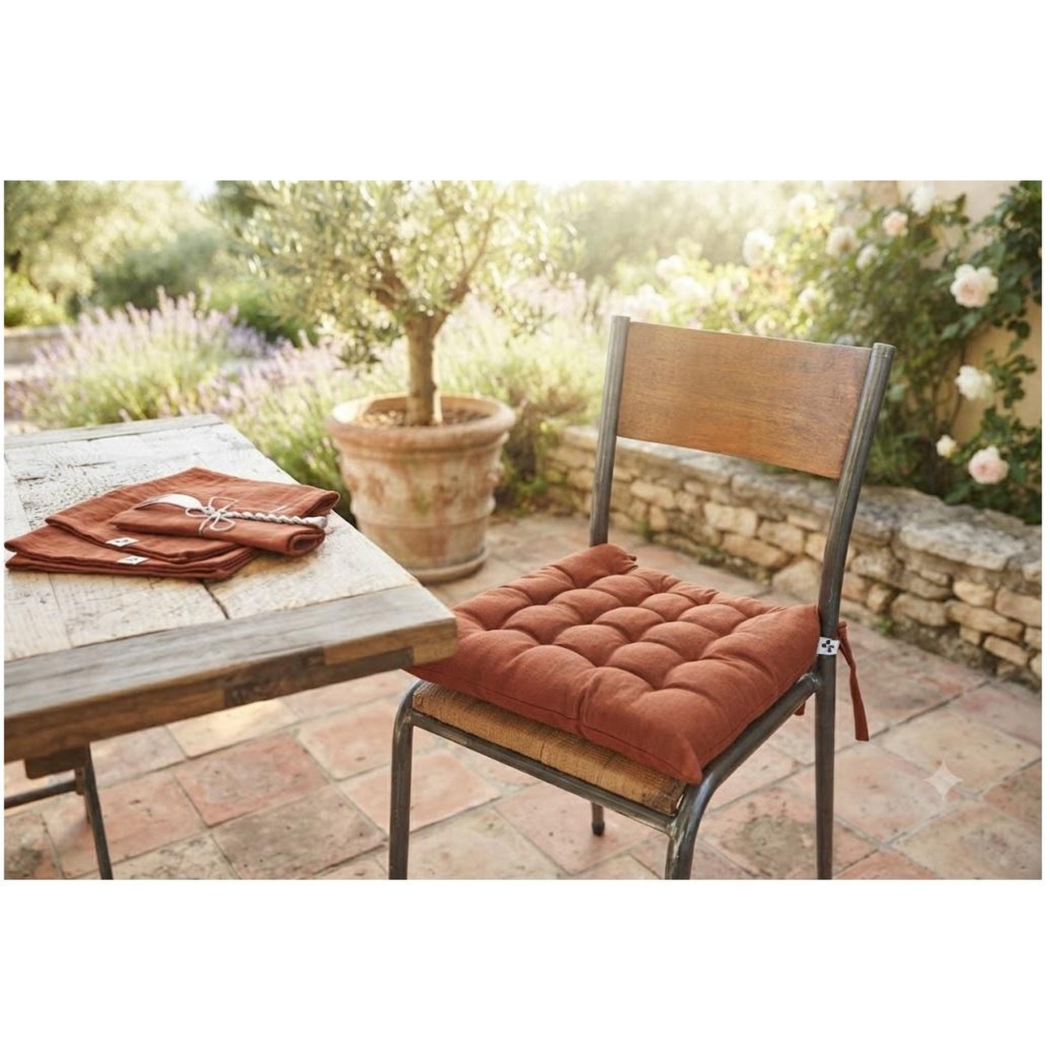 Voir la diapositive 5 : Eden Assise de chaise matelassée en coton kalas
