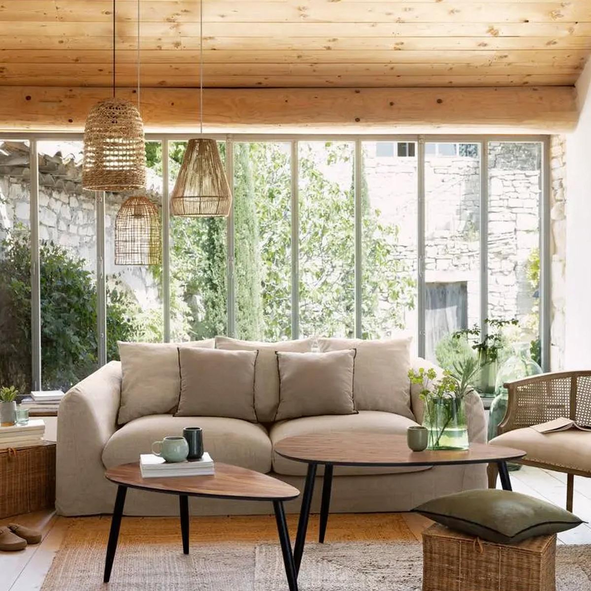 Voir la diapositive 5 : ATMOSPHERA Duo de table basses en mdf effet bois de noyer - marron