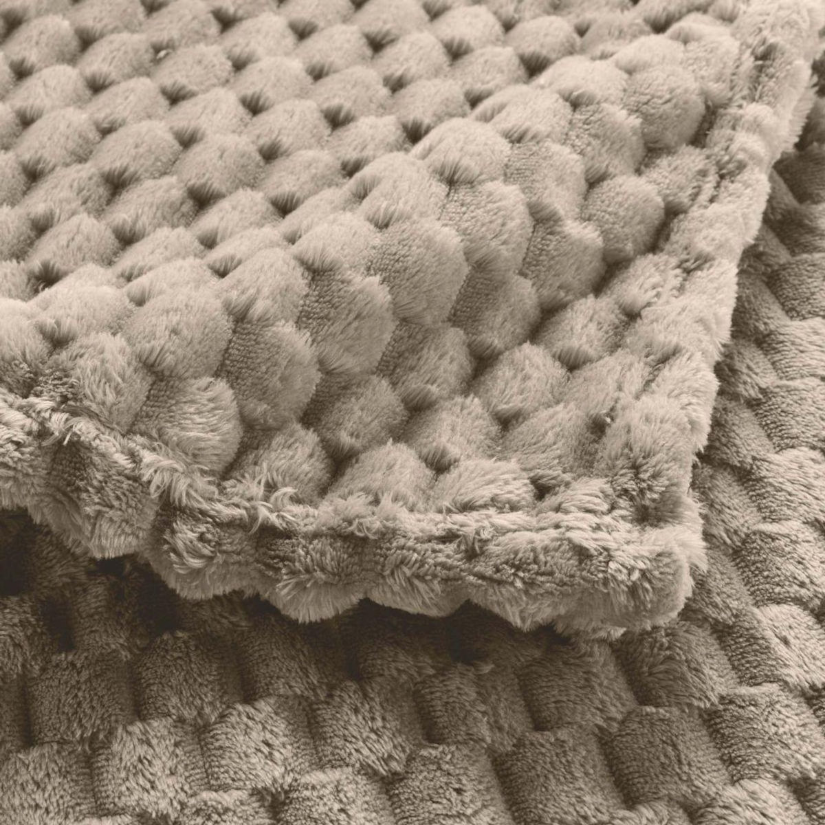 Paris Prix Plaid Flanelle en Relief  Mini Frosty  125x150cm Taupe