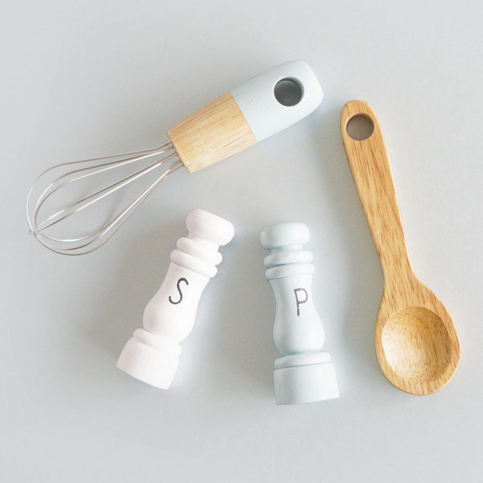 Voir la diapositive 2 : Le Toy Van Cuisine en bois - Oxford - bleu nuit