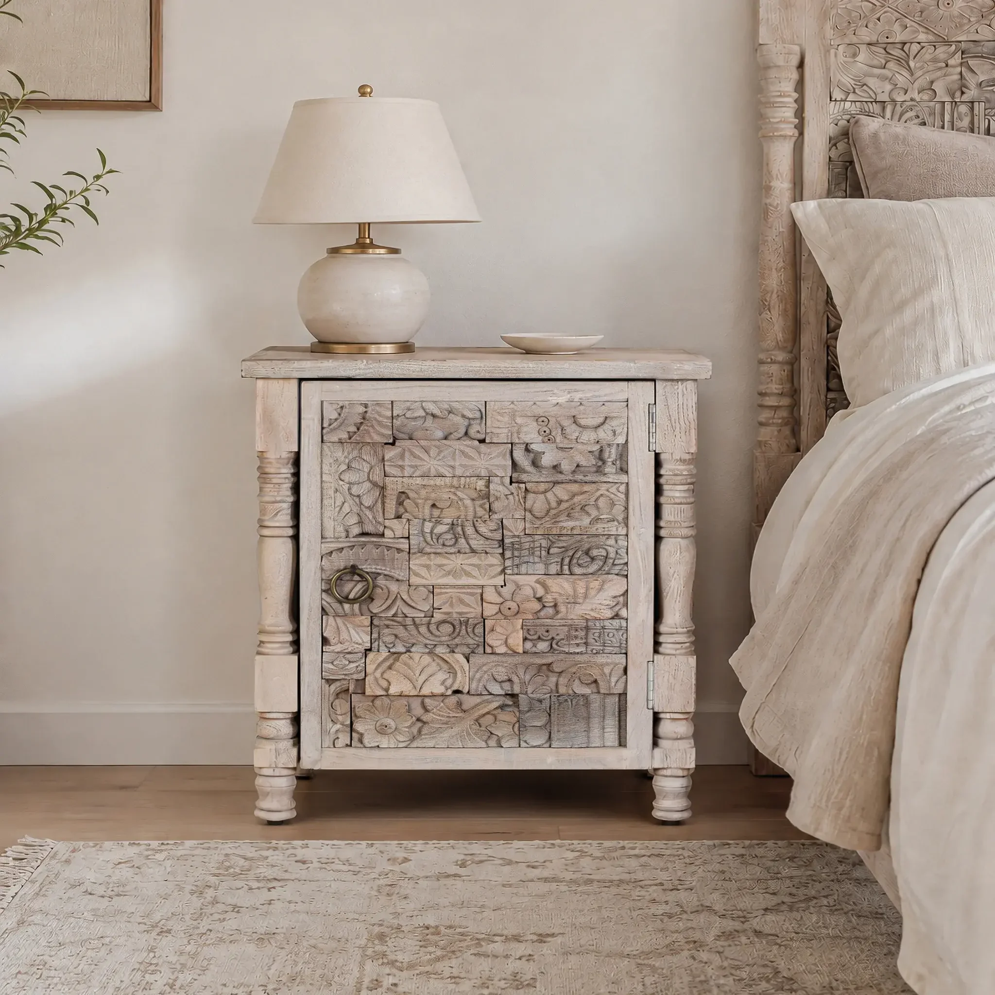 Voir la diapositive 2 : GINER Y COLOMER SL Table de chevet en bois de chêne récupéré 55cm style boho ethnique