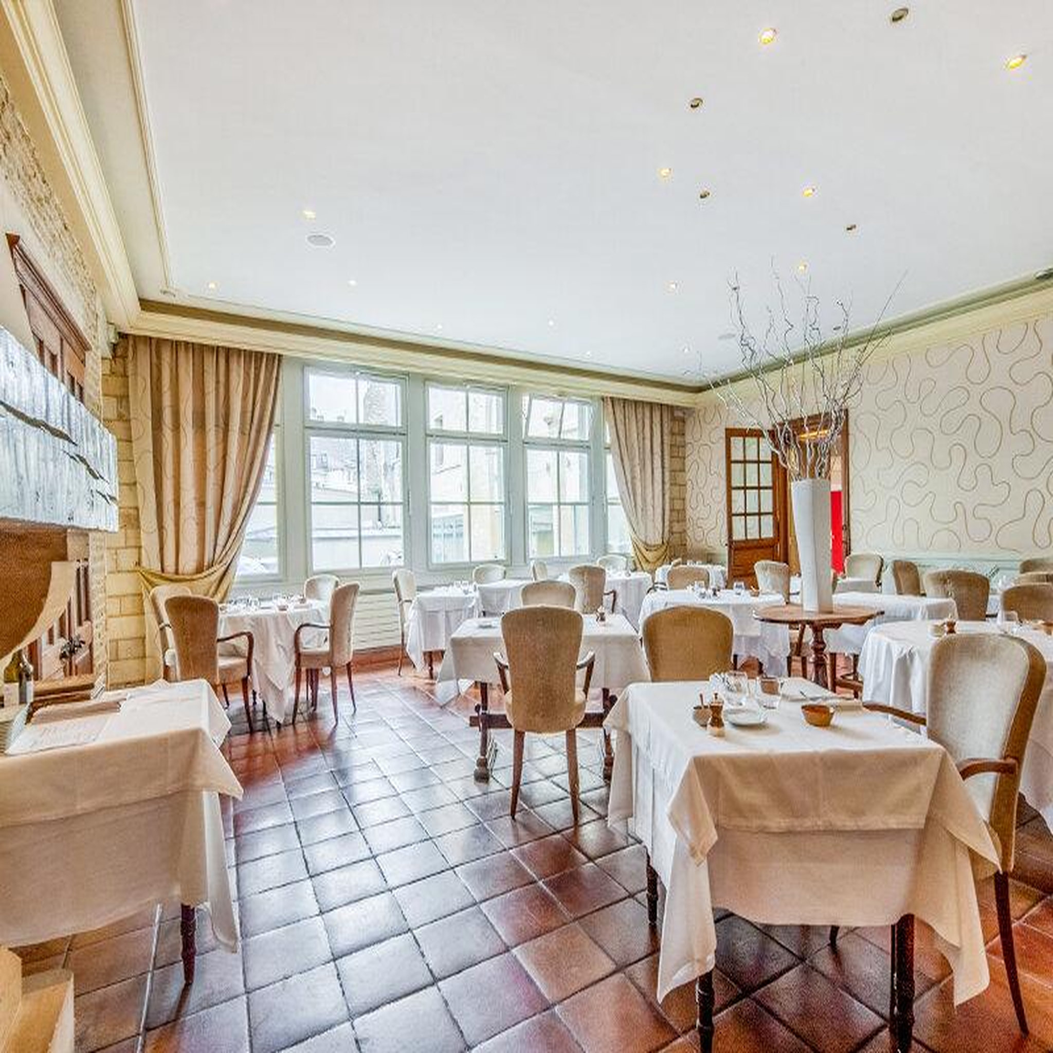 Voir la diapositive 2 : Smartbox 3 jours enchanteurs avec dîner et spa dans un hôtel 4* en normandie - coffret cadeau séjour