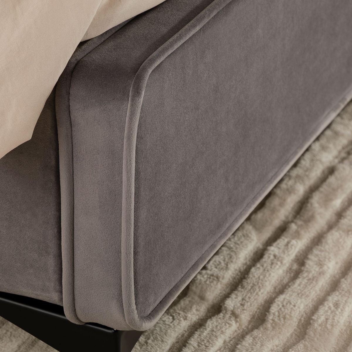 IDIMEX Lit double RAVELLO 140 x 190 cm, revêtement en tissu