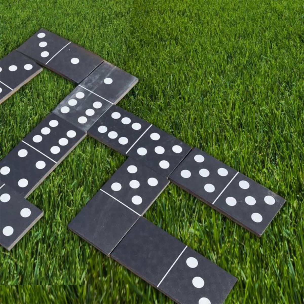 Paris Prix Jeu d'Extérieur Grand Format  28 Dominos  18cm Noir
