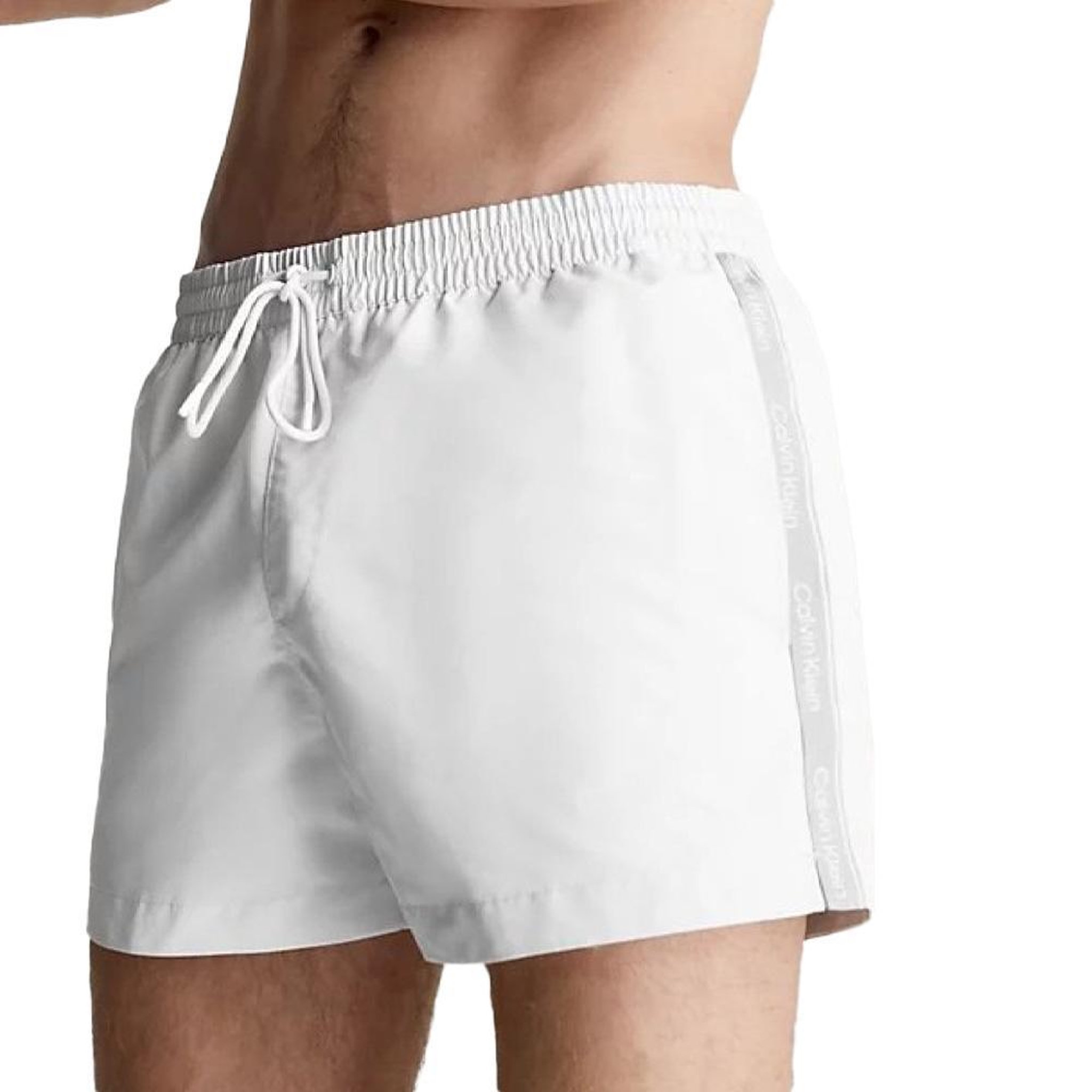 Voir la diapositive 2 : CALVIN KLEIN JEANS Short de bain Blanc Homme Calvin Klein Drawstring KM0KM00956