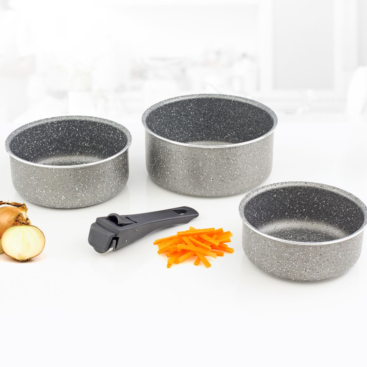 Set de 3 casseroles 16/18/20 cm + poignée amovible