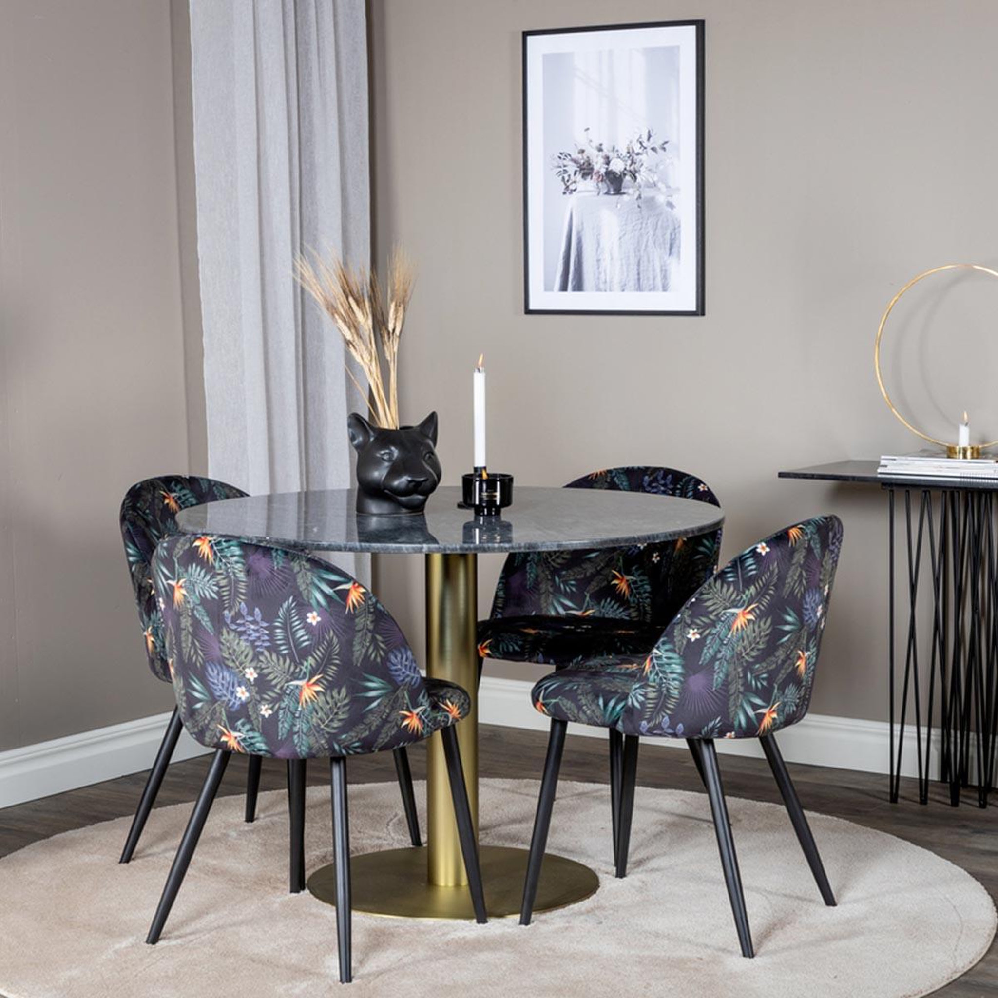 Voir la diapositive 4 : Paris Prix Ensemble table à manger & 4 chaises  estelle ii & velvet  106cm gris foncé & noir