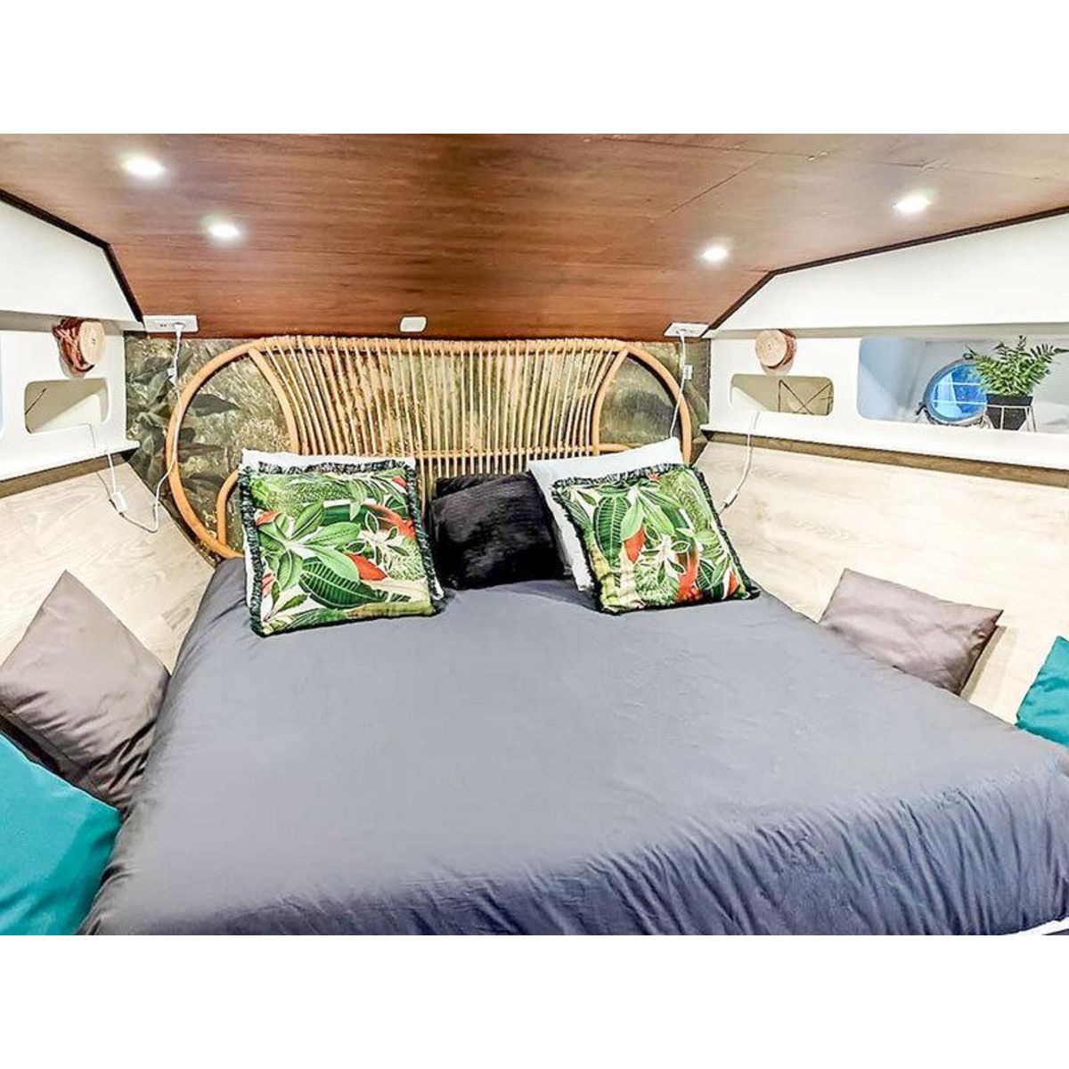 Smartbox Séjour insolite de 2 jours en maison flottante avec bain bouillonnant près de Paris - Coffret Cadeau Séjour