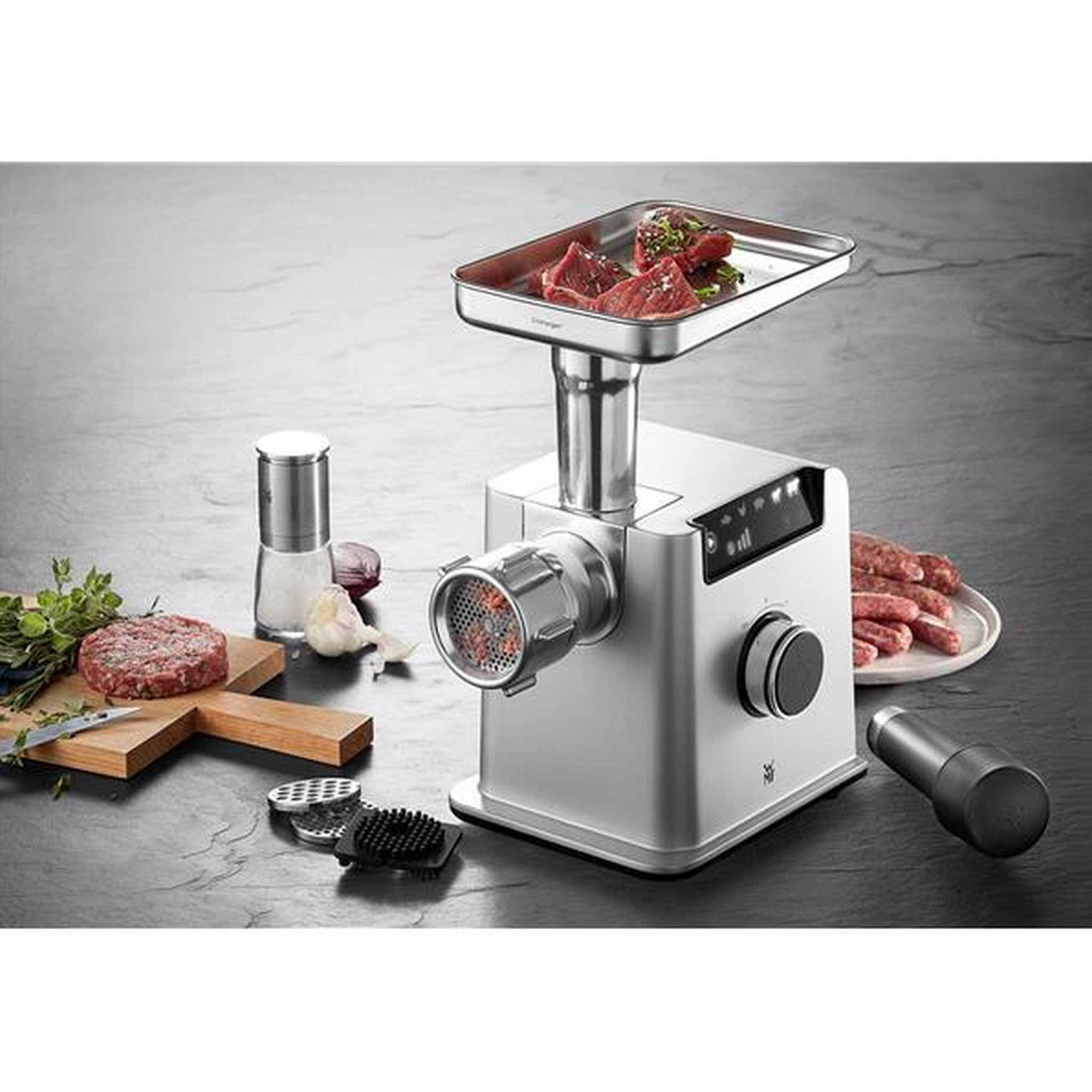 Voir la diapositive 5 : WMF Hachoir à viande 350w - 0417100011
