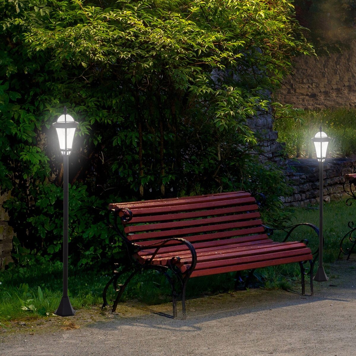 OUTSUNNY Lot de 2 luminaires extérieurs solaires lampadaires lanternes classiques LED 15 Lm Ø 18,5 x 129H cm noir