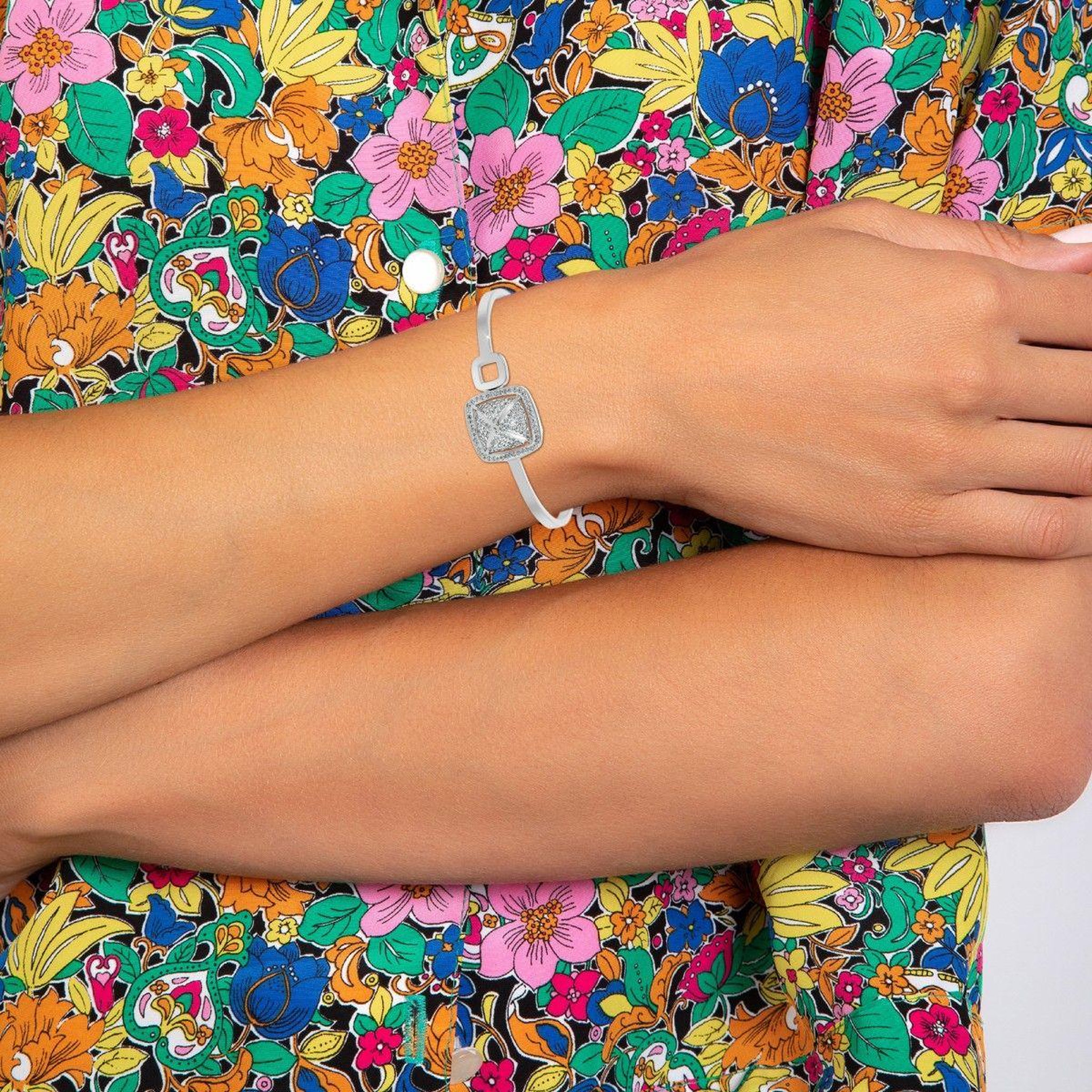 Voir la diapositive 2 : SC CRYSTAL Bracelet par SC Crystal orné de Cristaux scintillants