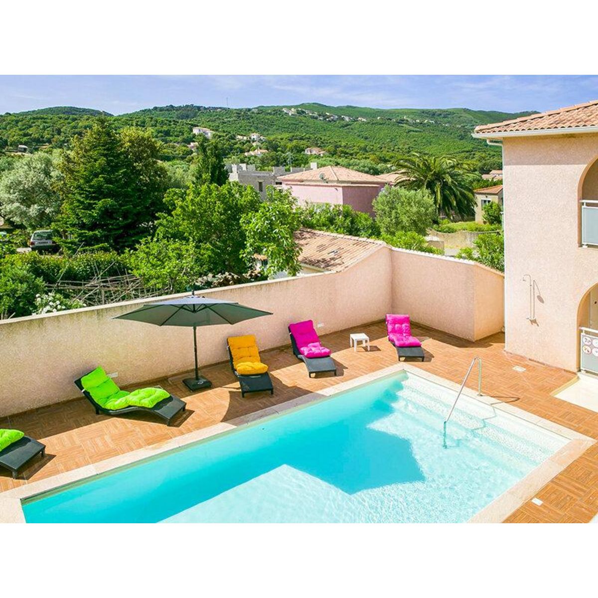 Smartbox 3 jours en hôtel 4* avec gommage et sauna en Corse - Coffret Cadeau Séjour