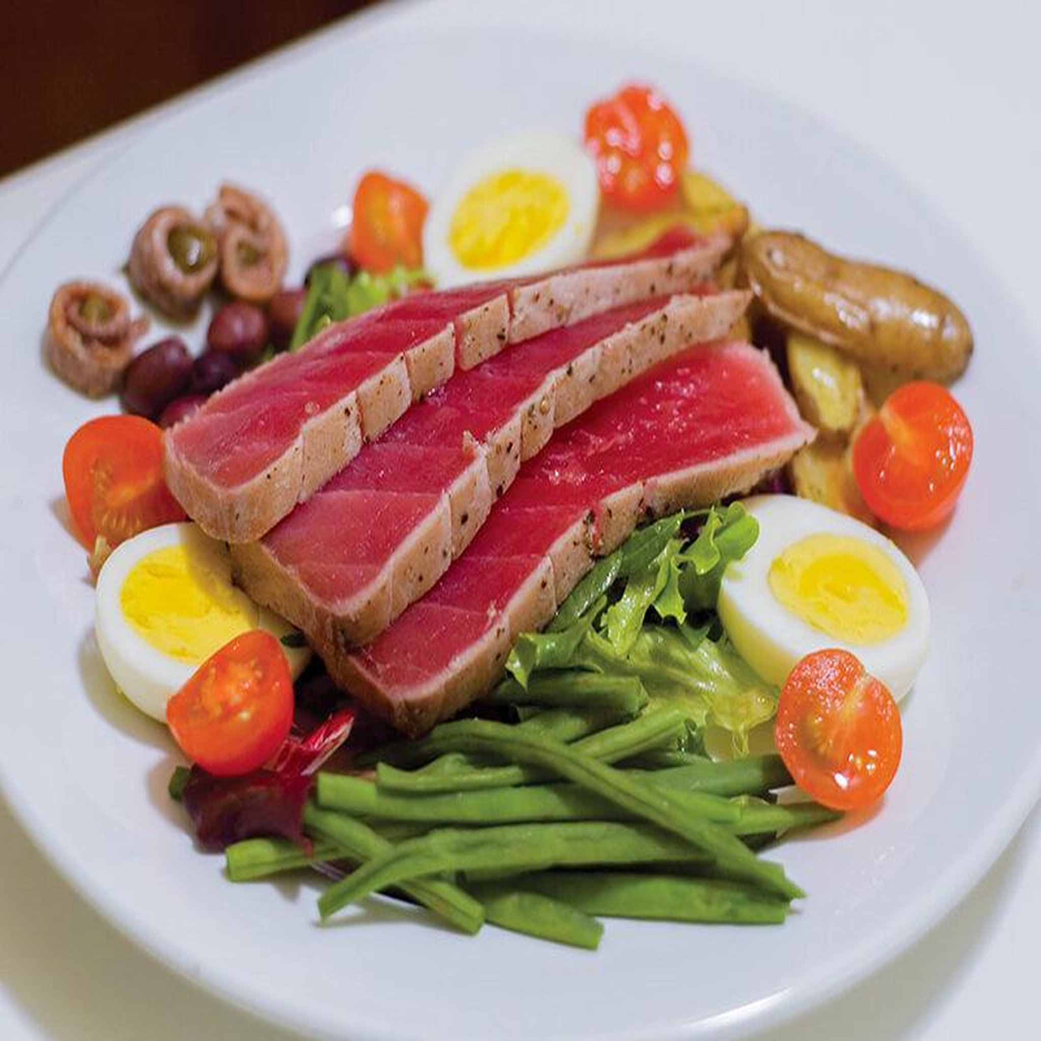 Voir la diapositive 2 : Smartbox Repas gourmands à nice - coffret cadeau gastronomie