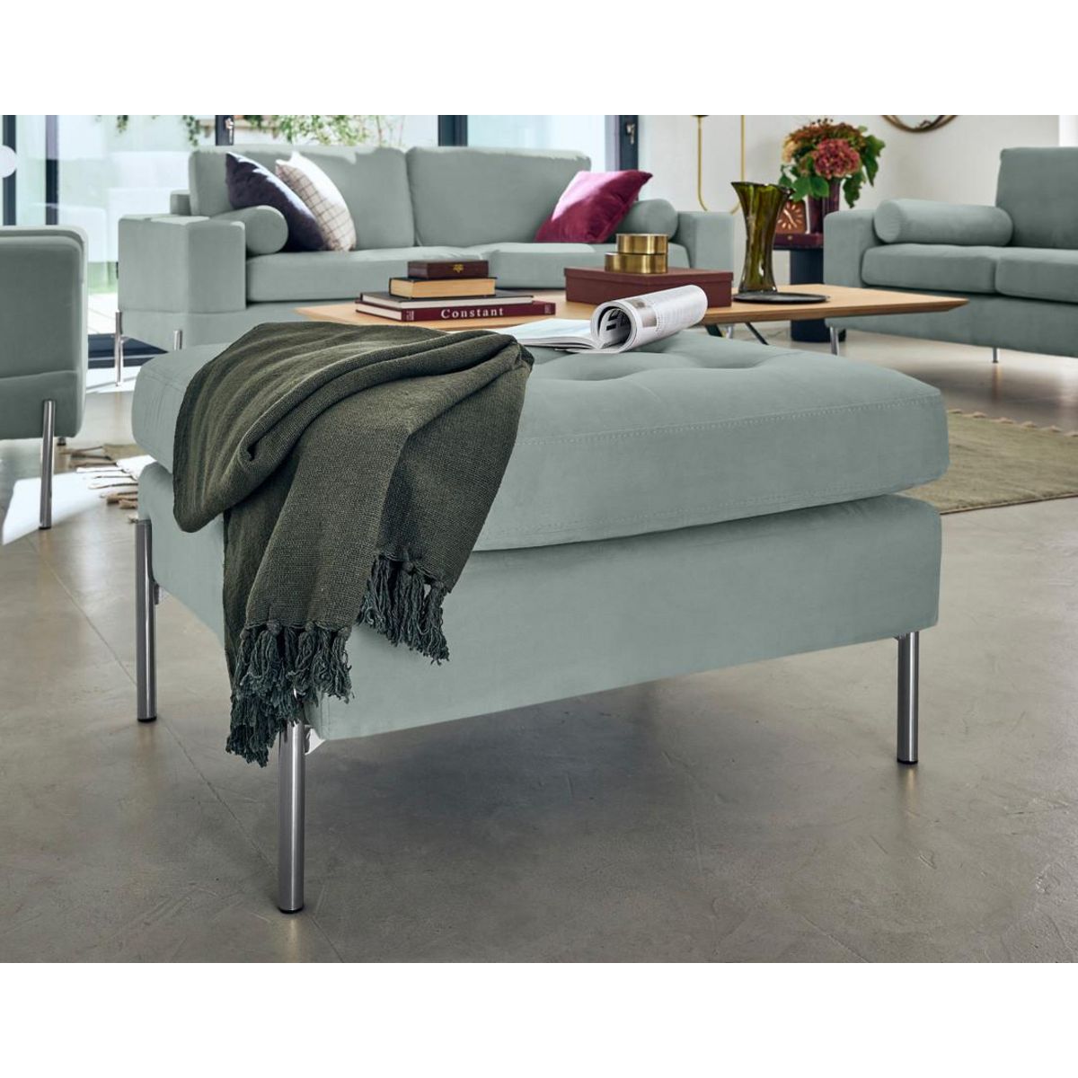 LISA DESIGN Isaure - pouf en velours