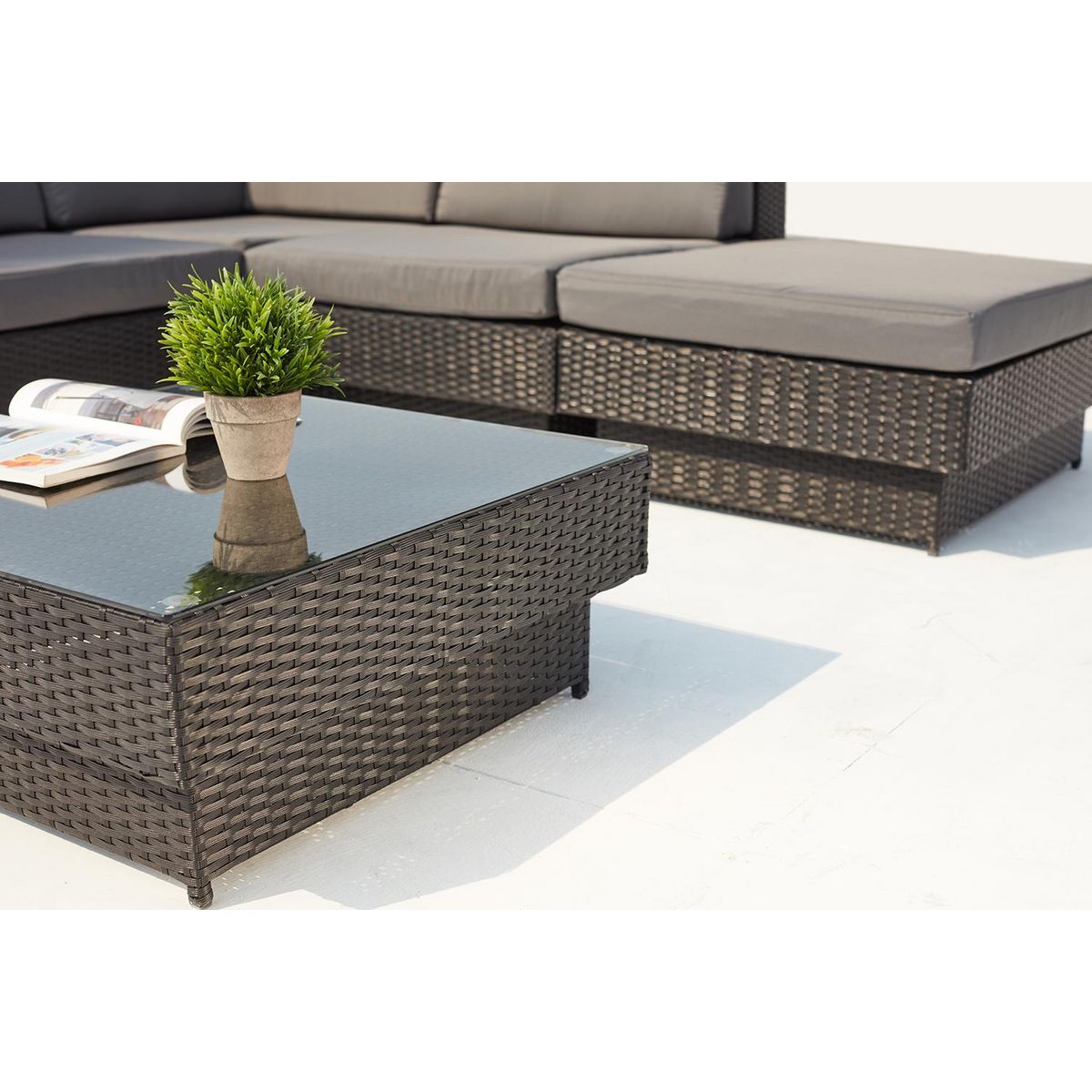 CONCEPT USINE Salon de jardin d'angle 5 places en résine tressée gris AMORGOS