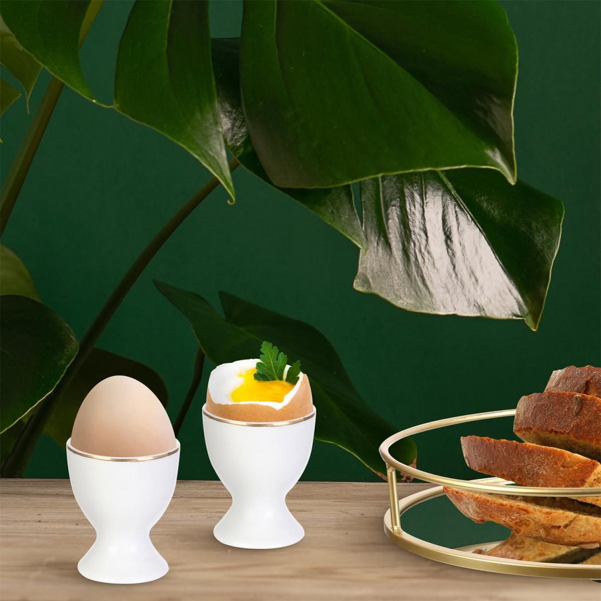 Voir la diapositive 2 : The Home Deco Factory Coquetier Design  Liseré  7cm Blanc & Or