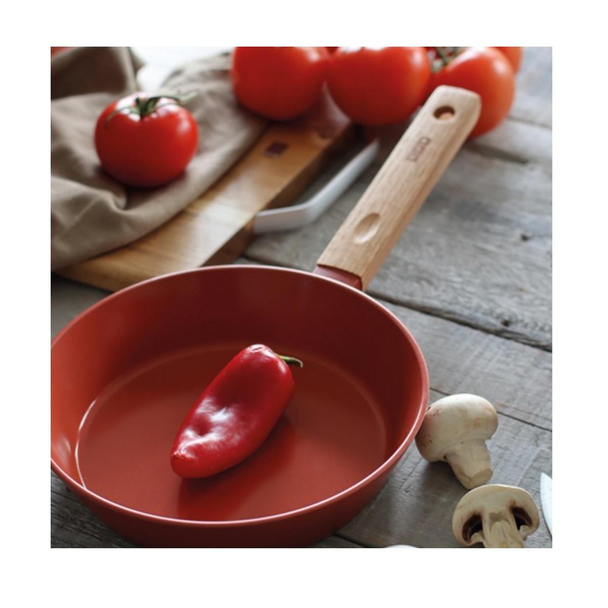 Voir la diapositive 3 : OGO LIVING Poêle aluminium 20cm paprika - 7930283