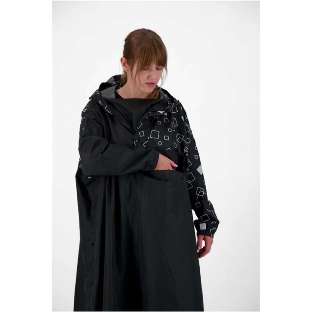 URBAN CIRCUS Veste imperméable et anti pluie Urban Circus Cape de pluie Essentiel Noir