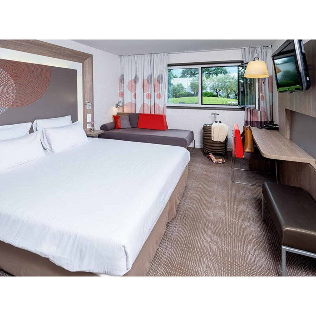 Smartbox 2 jours en hôtel Novotel 4* aux abords de Nantes avec dîner et espace détente - Coffret Cadeau Séjour