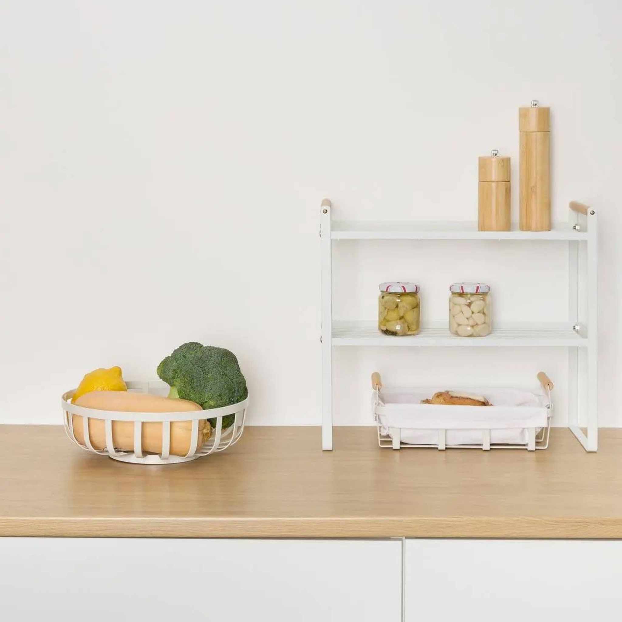 Voir la diapositive 2 : FIVE Corbeille à fruits en métal  balm  28cm blanc