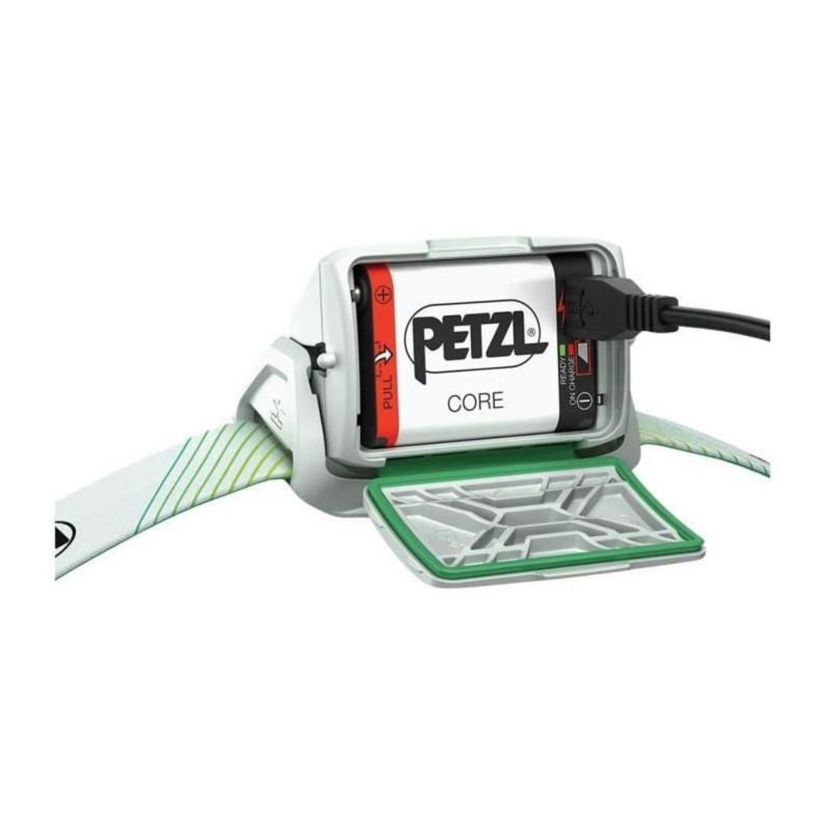 Petzl Lampe frontale - PETZL - ACTIK CORE - Peche / Navigation - 600 lumens - Batterie rechargeable incluse - Vert